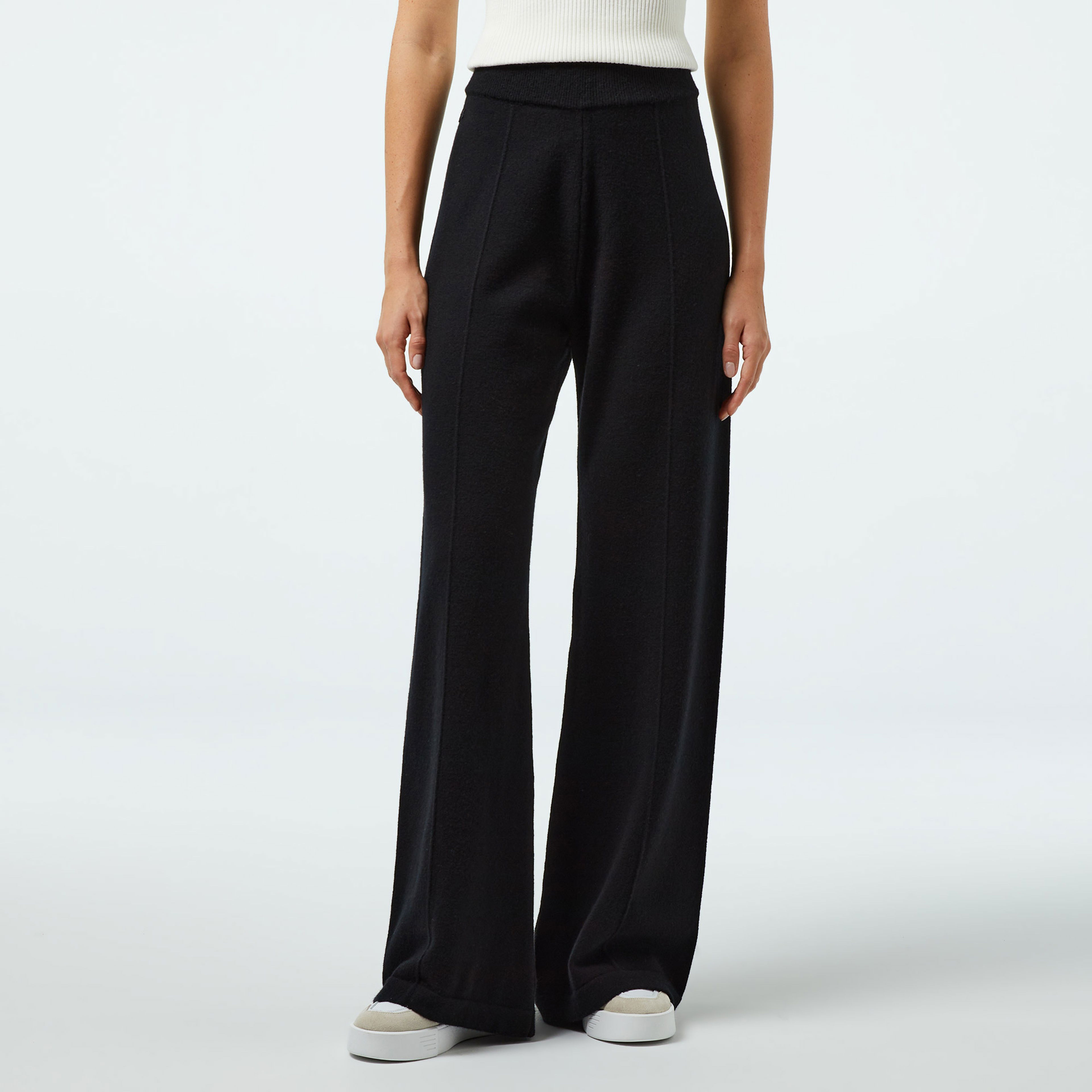 Lacoste Kadın Relaxed Fit Siyah Pantolon
