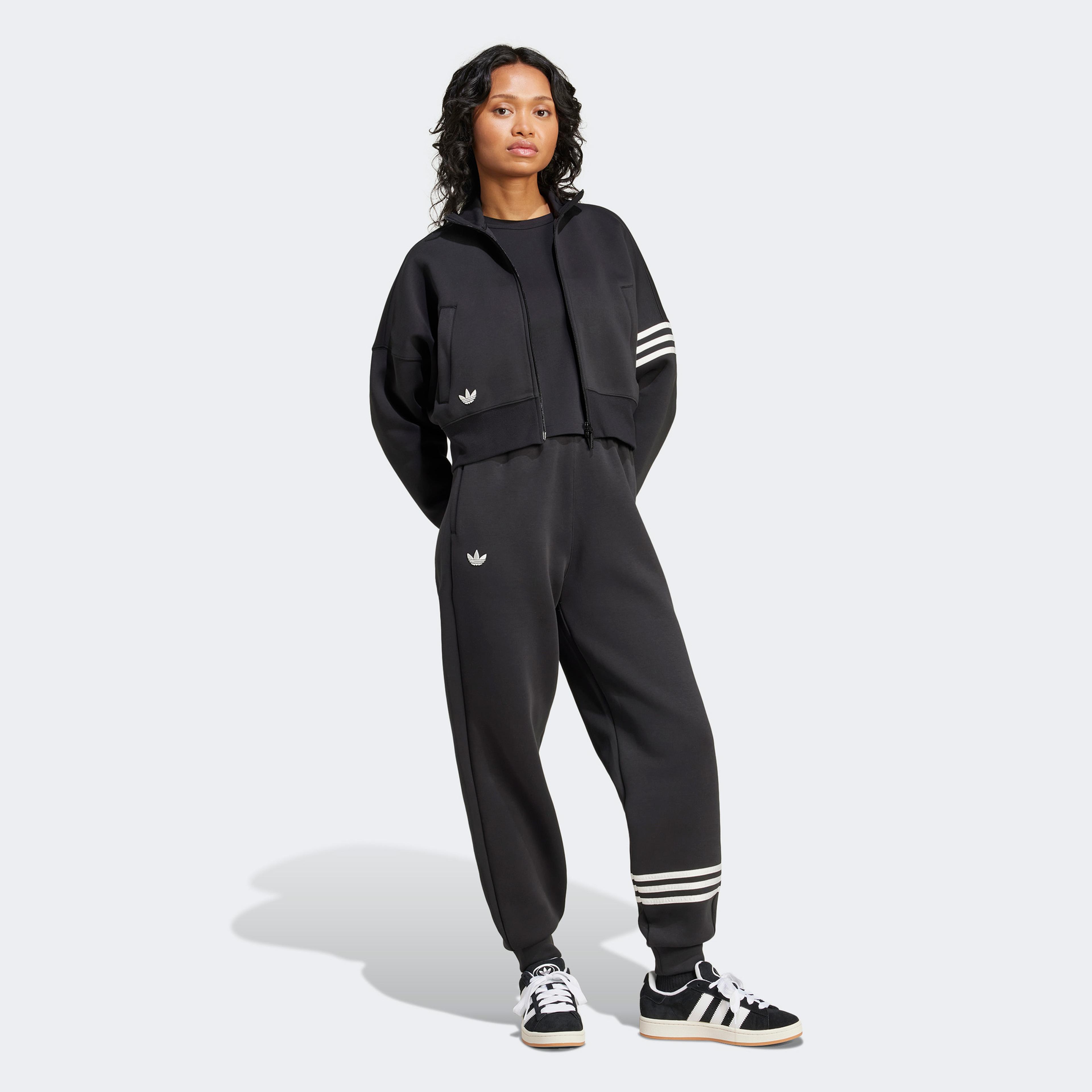 adidas Neuclassics Kadın Siyah Eşofman Üstü
