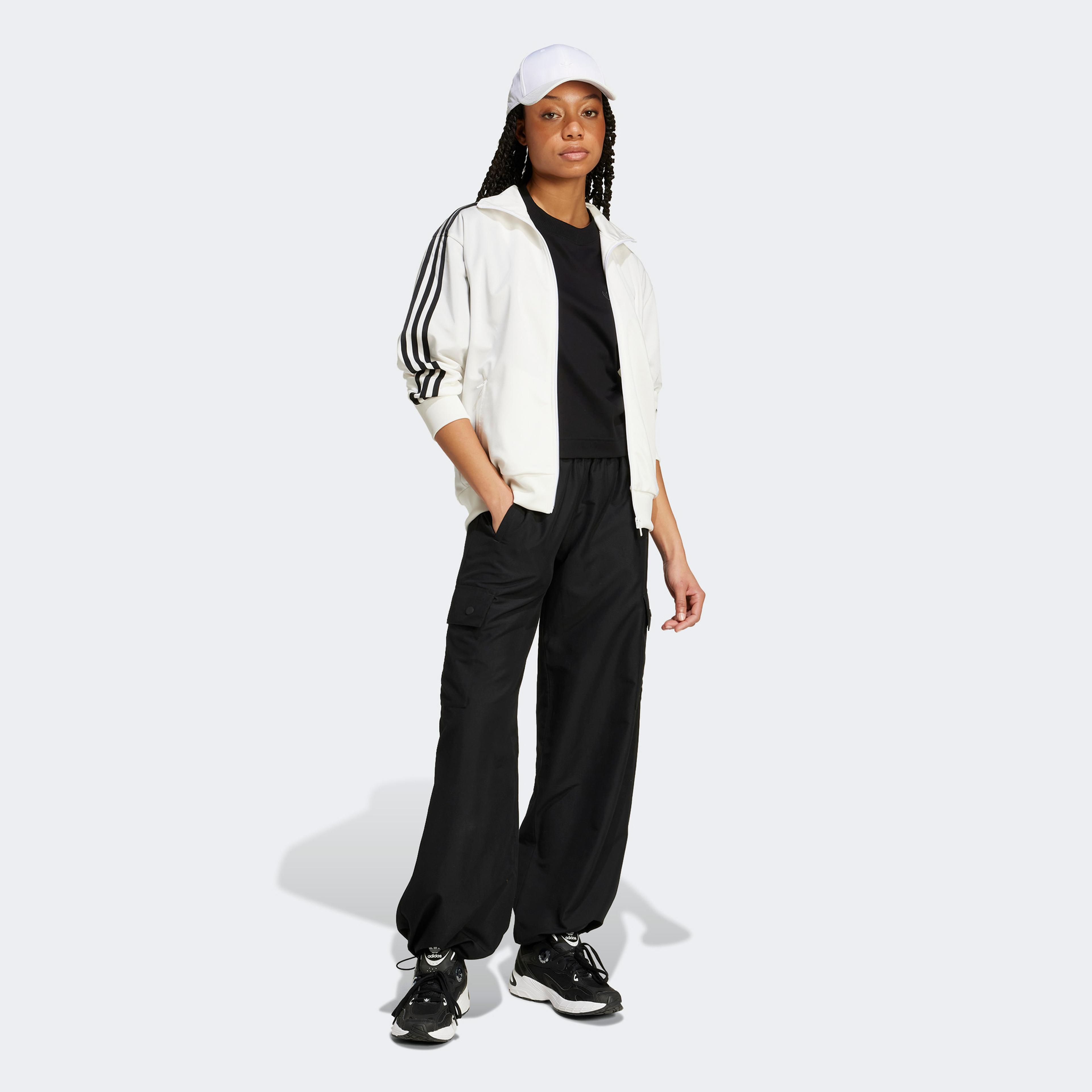 adidas Premium Essentials Oversize Kadın Siyah T-Shirt