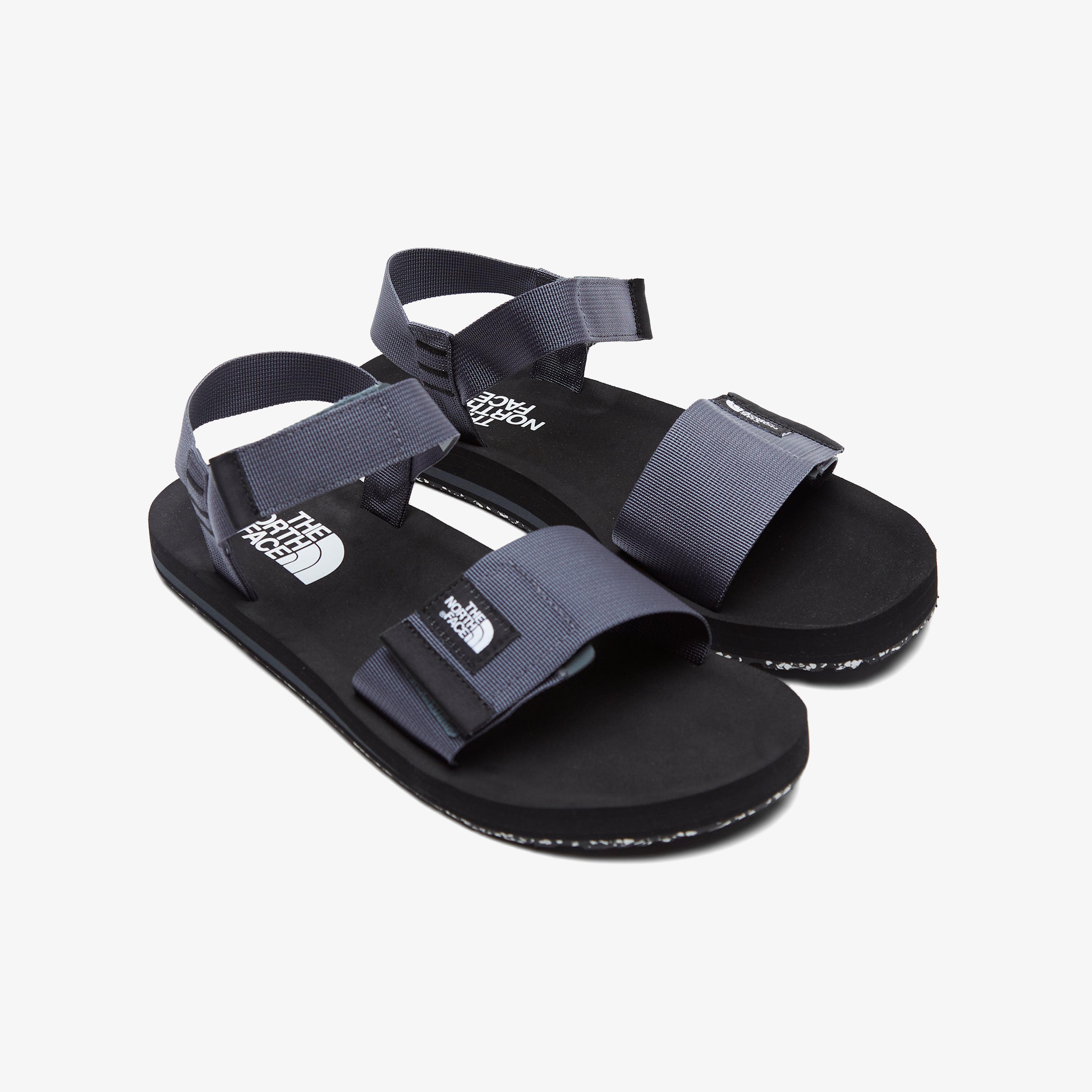 The North Face M Skeena Erkek Gri Sandalet