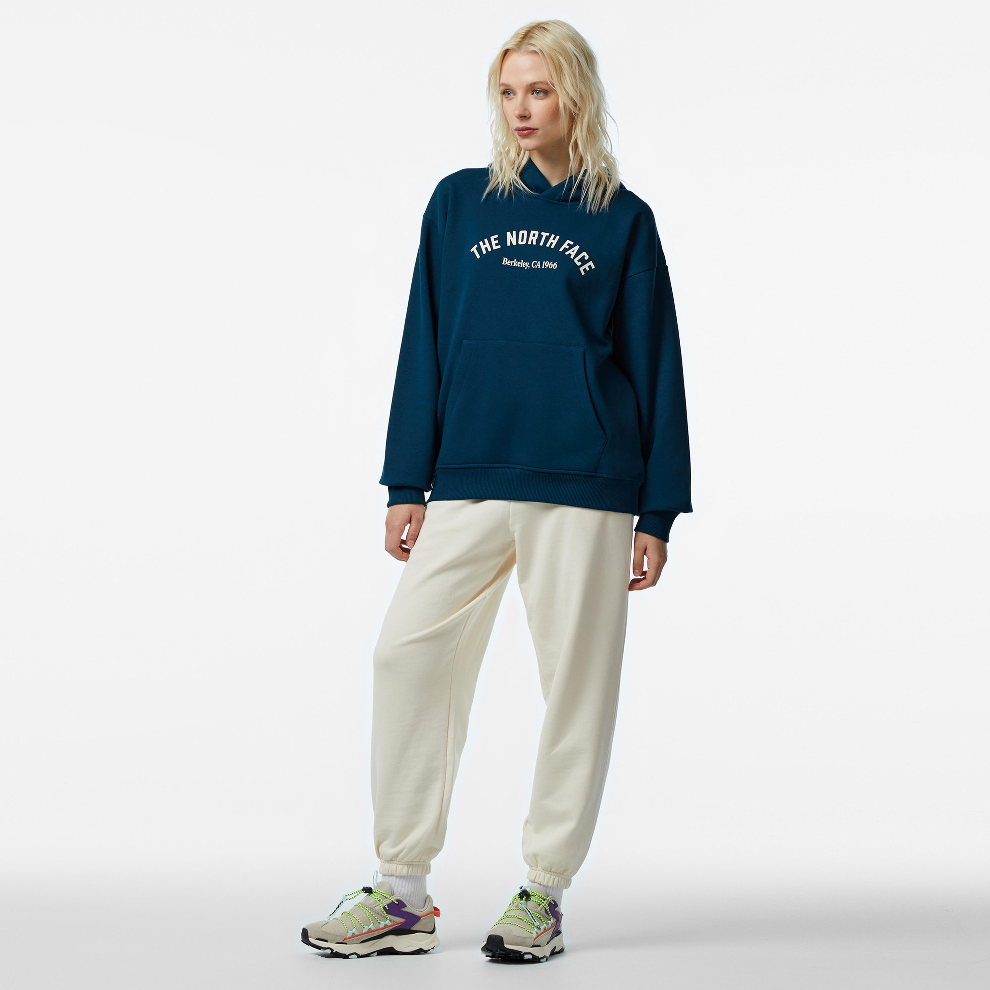 The North Face  Varsity Graphic Kadın Lacivert Sweatshirt