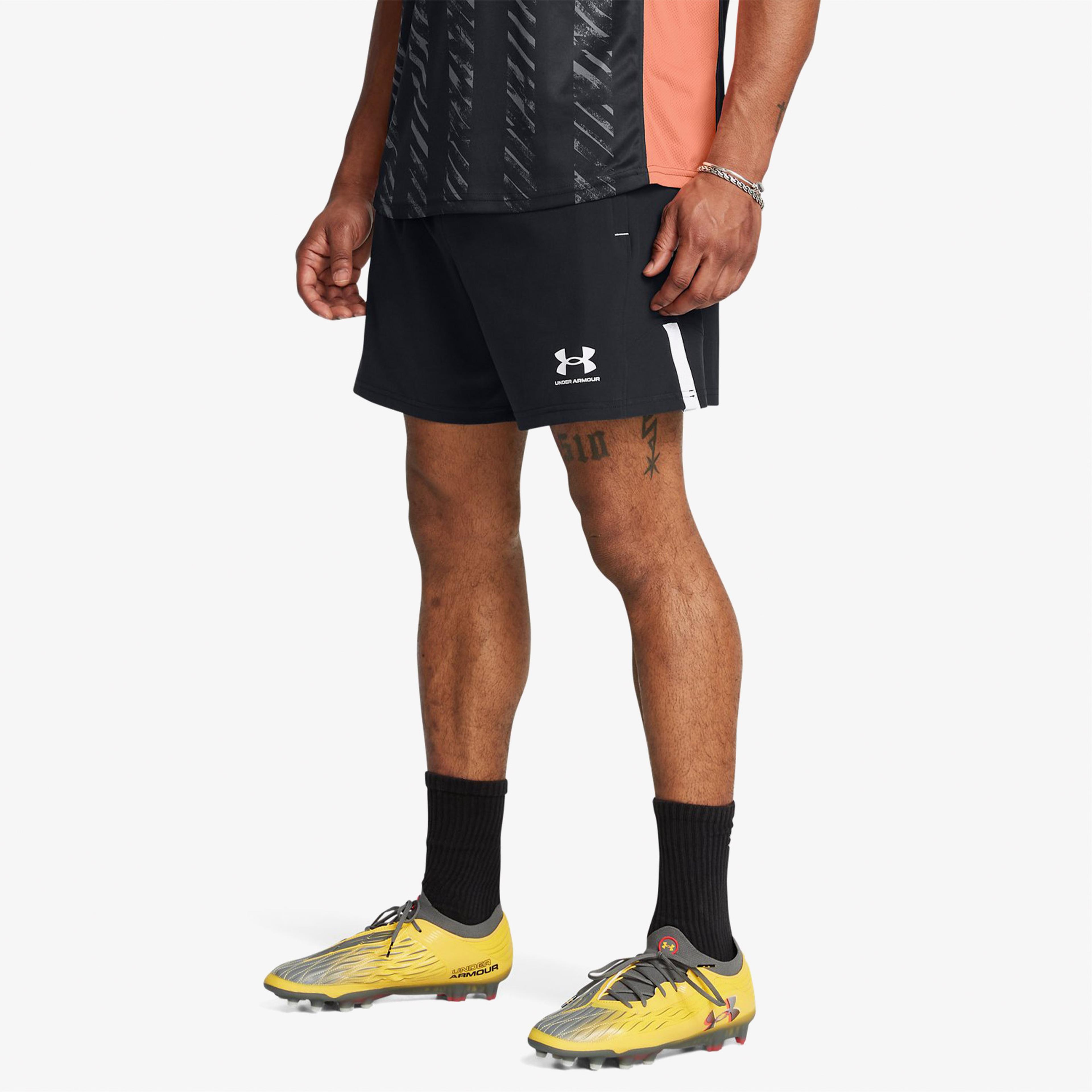 Under Armour Challenger Pro Erkek Siyah Antrenman Şortu