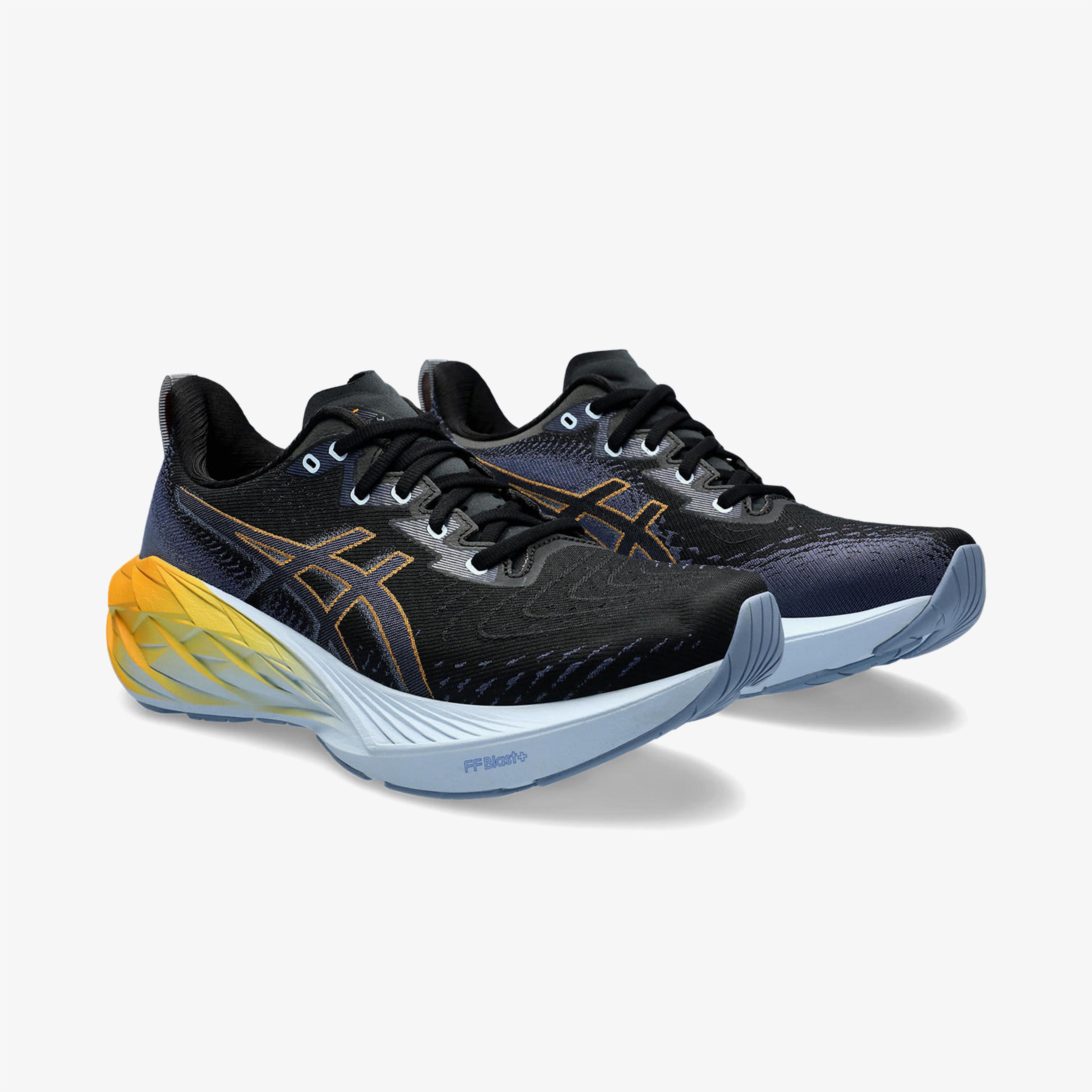 Asics Novablast 4 Erkek Siyah Koşu Ayakkabısı