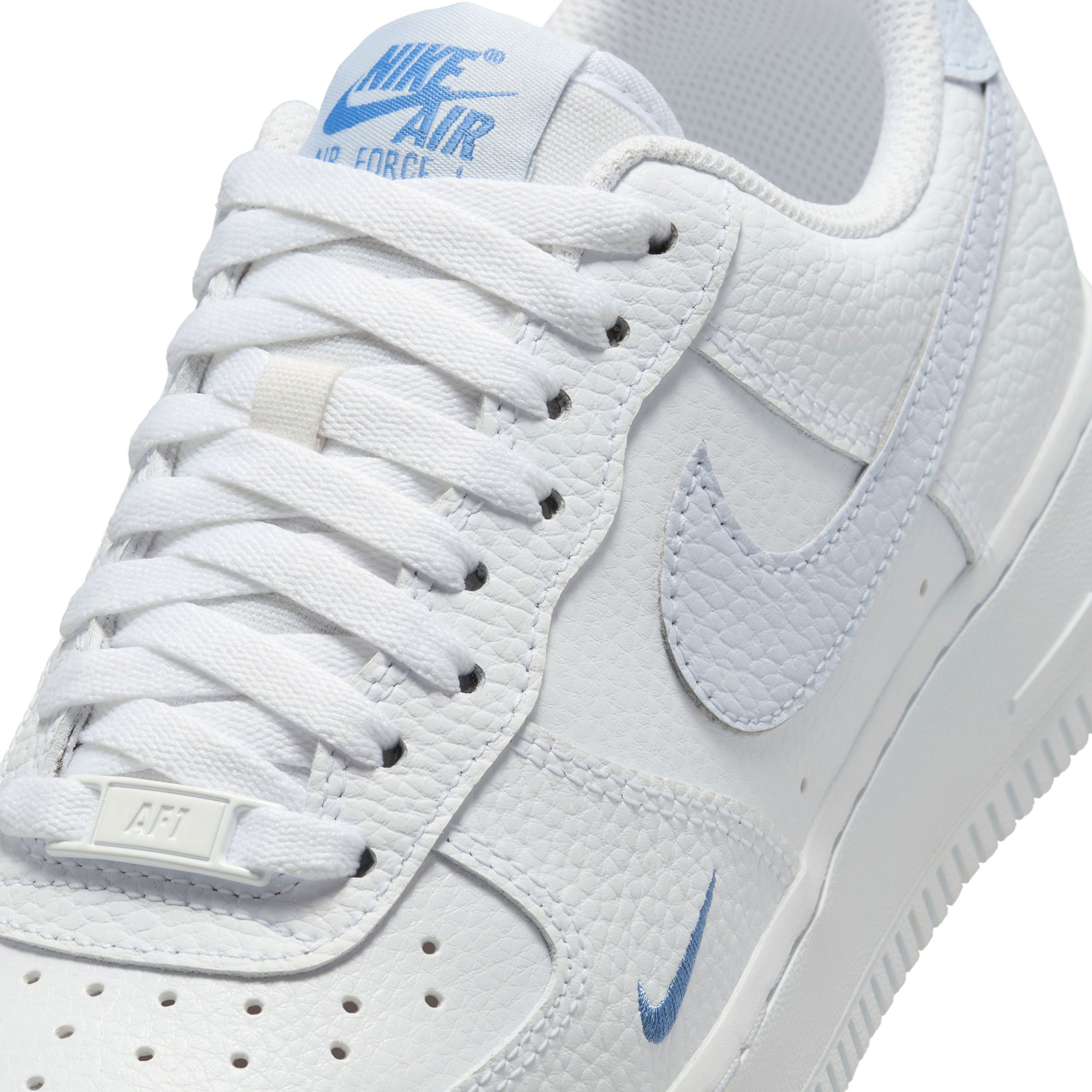 Nike Air Force 1 Low '07 Kadın Beyaz Sneaker