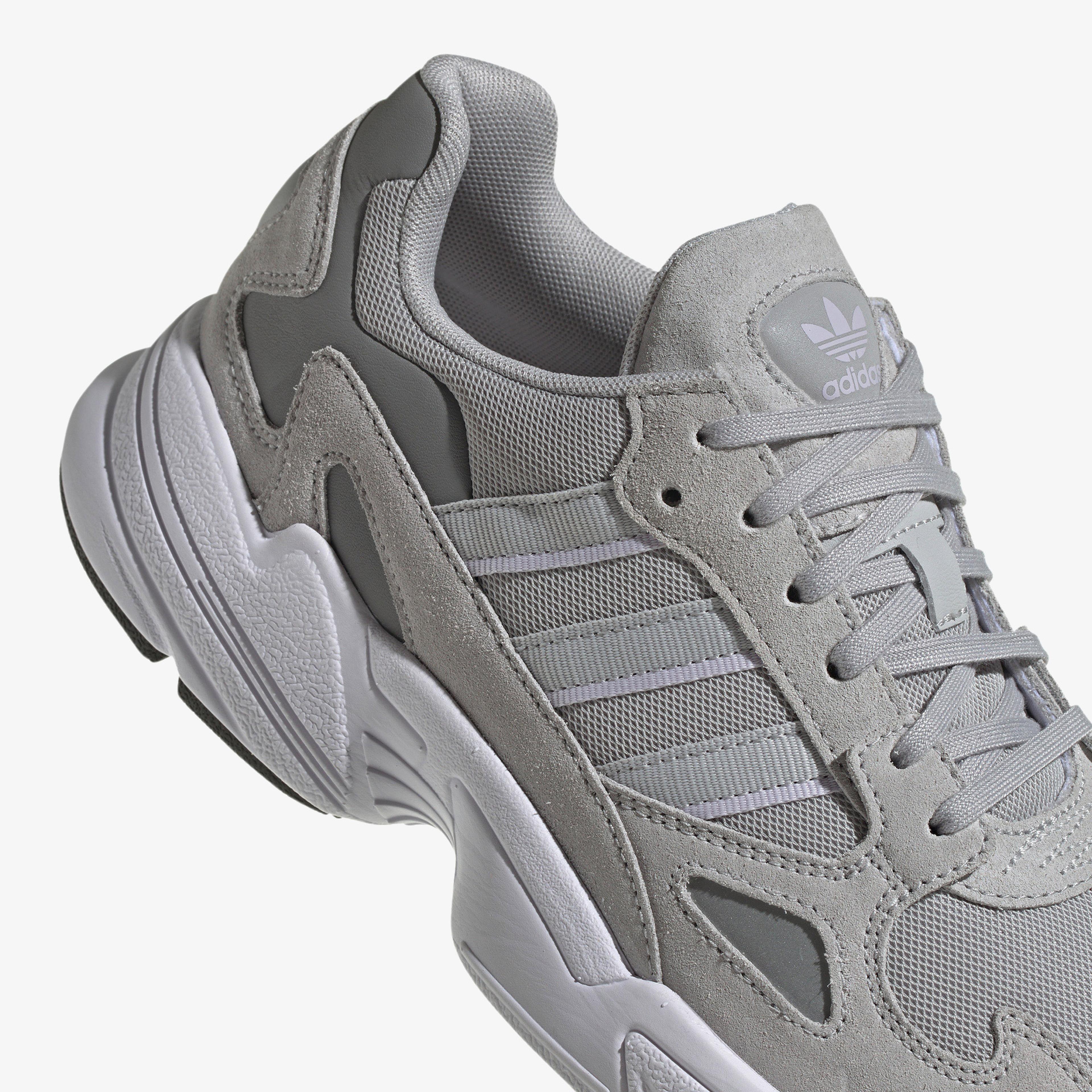 adidas Falcon  Kadın Gri Spor Ayakkabı