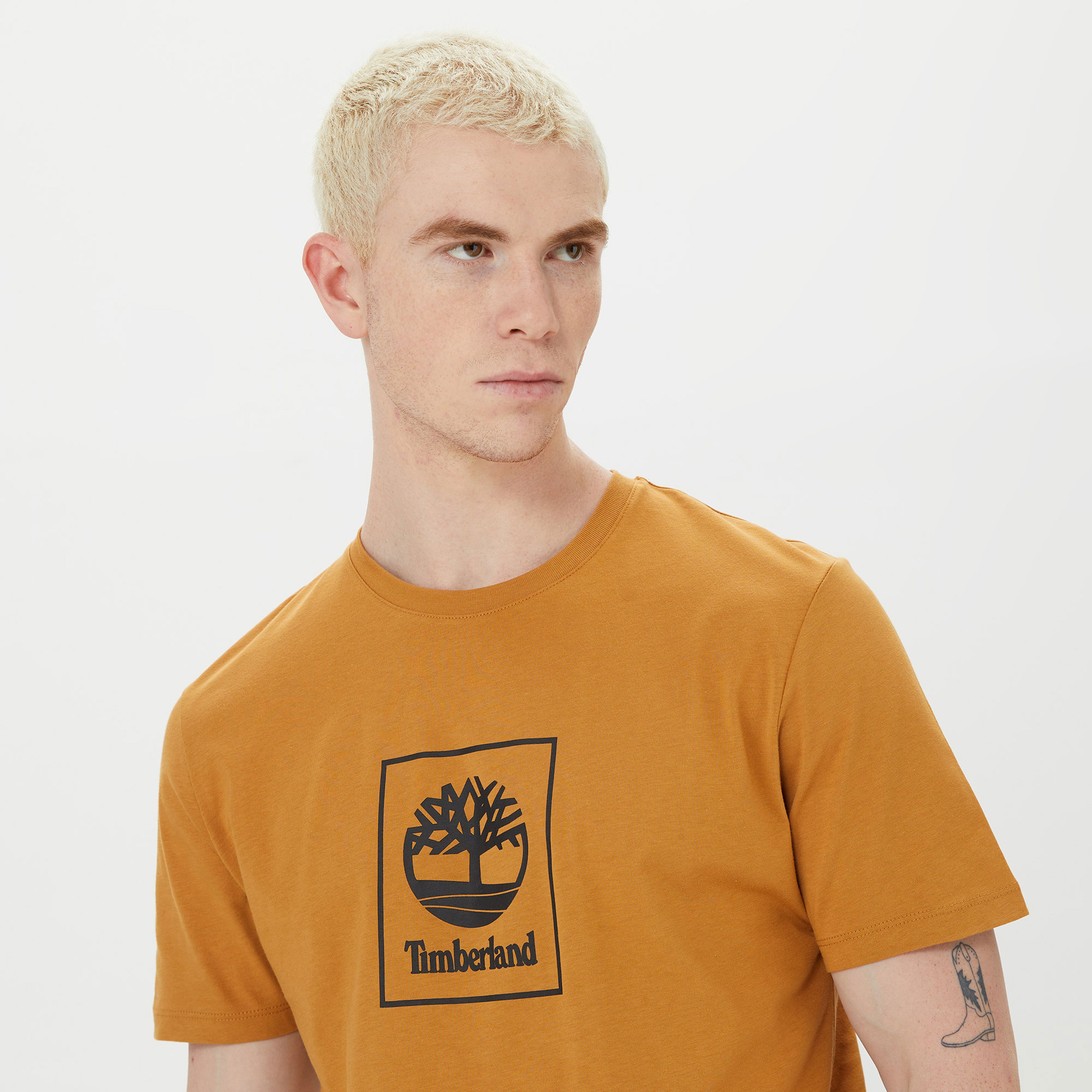 Timberland Ss Stack Logo Print Tee Erkek Regular Kahverengi T-Shirt