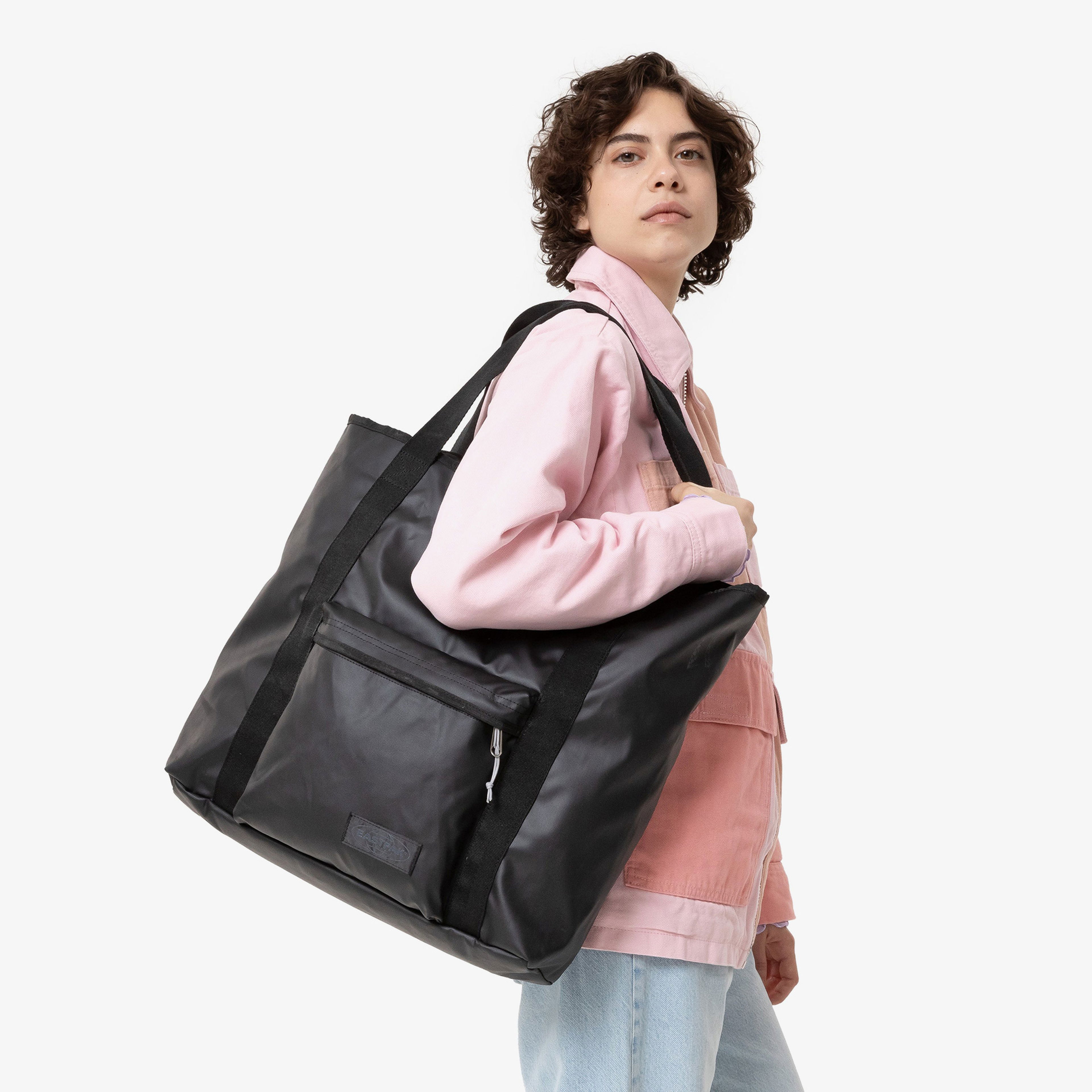 Eastpak Tarlie Unisex Siyah Omuz Çantası