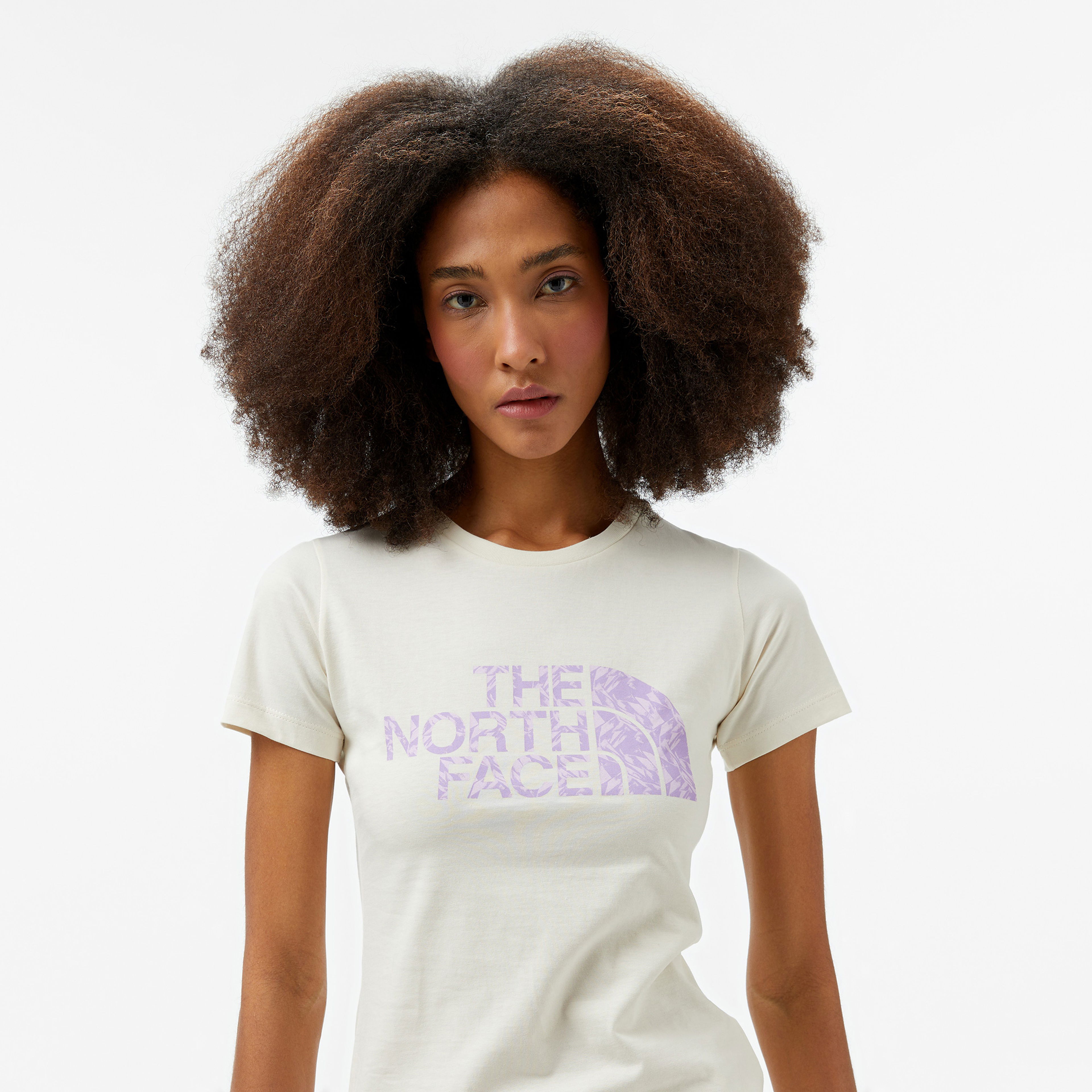 The North Face W S/S Easy Tee Kadın Beyaz T-Shirt
