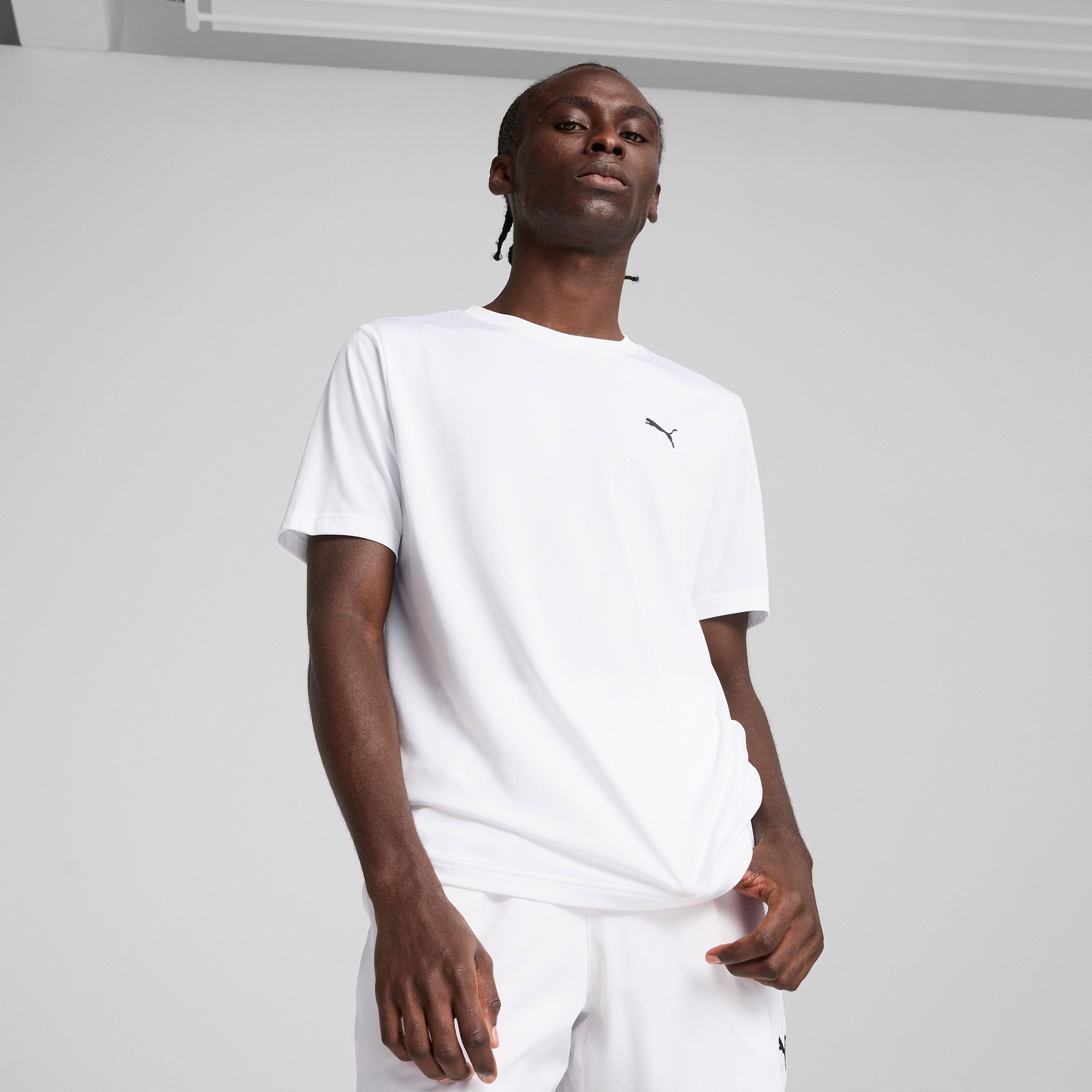 Puma Ess Small Logo Poly Erkek Beyaz T-Shirt