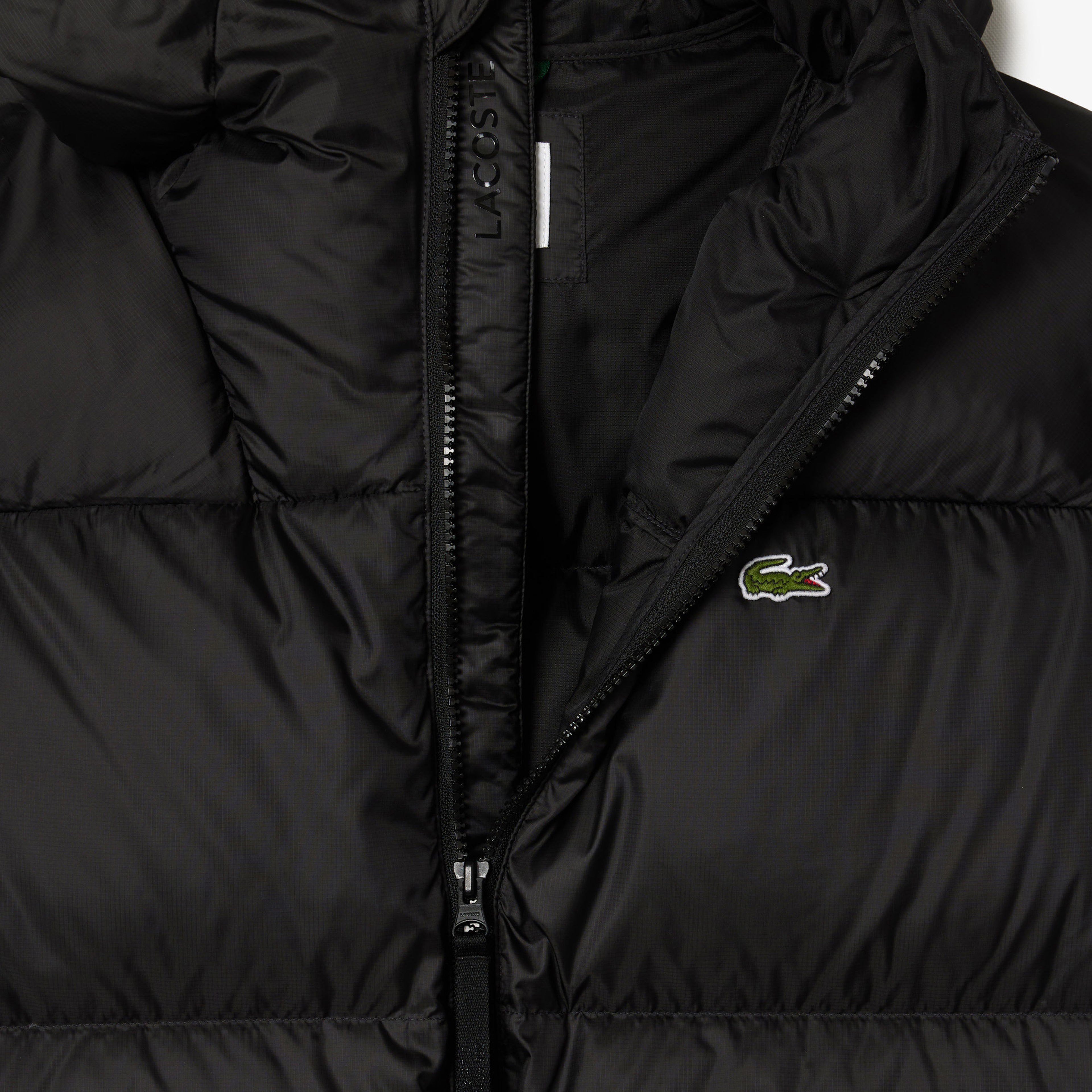 Lacoste Erkek Relaxed Fit Kapüşonlu Siyah Şişme Mont
