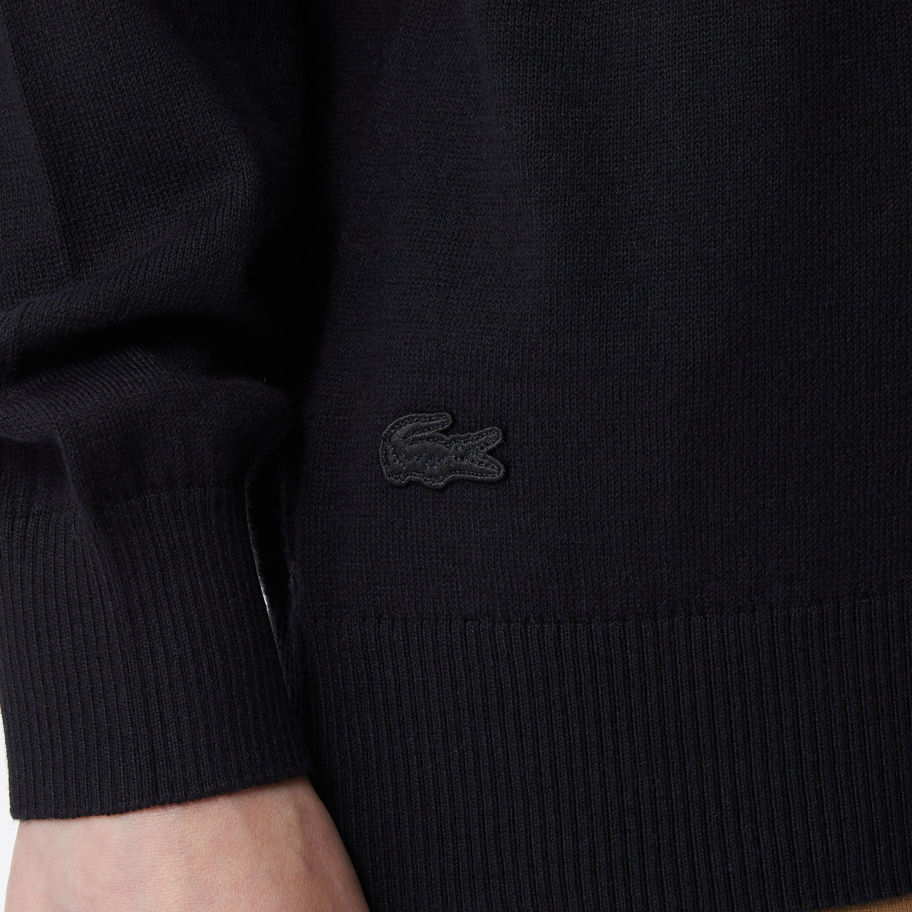 Lacoste Kadın Regular Fit Bisiklet Yaka Baskılı Siyah Kazak