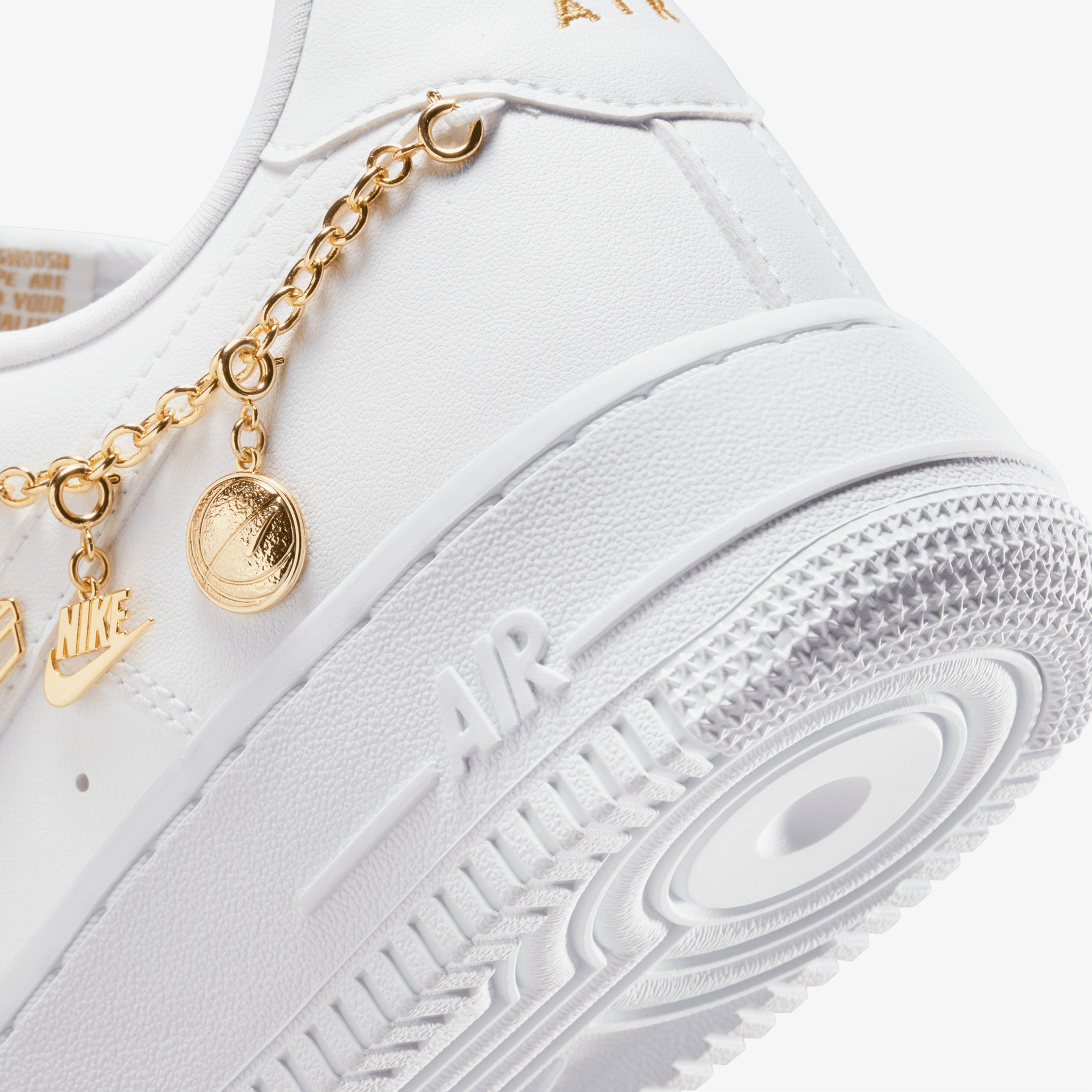 Nike Air Force 1 '07 Kadın Beyaz Sneaker