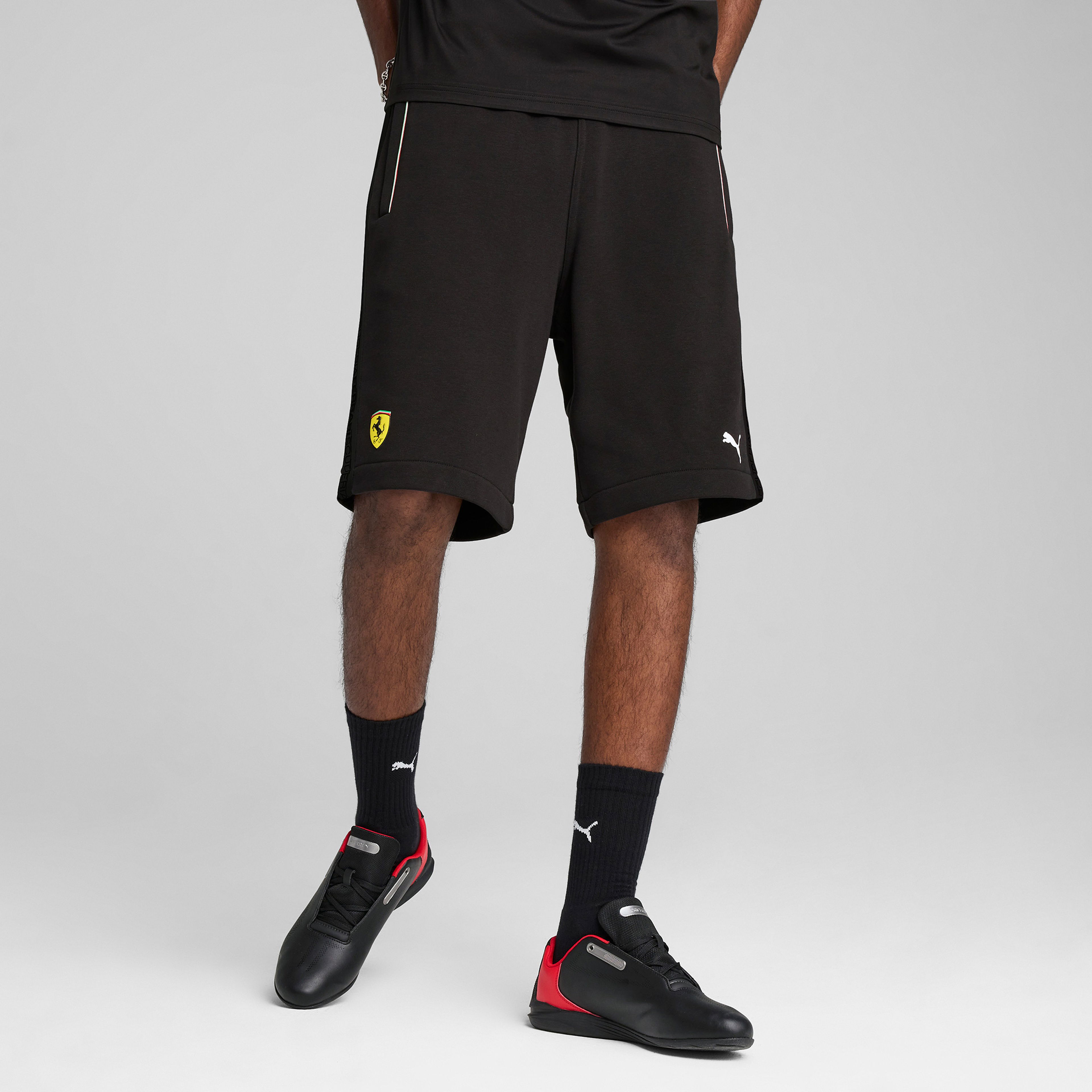 Puma Ferrari Race Sweat Erkek Siyah Şort