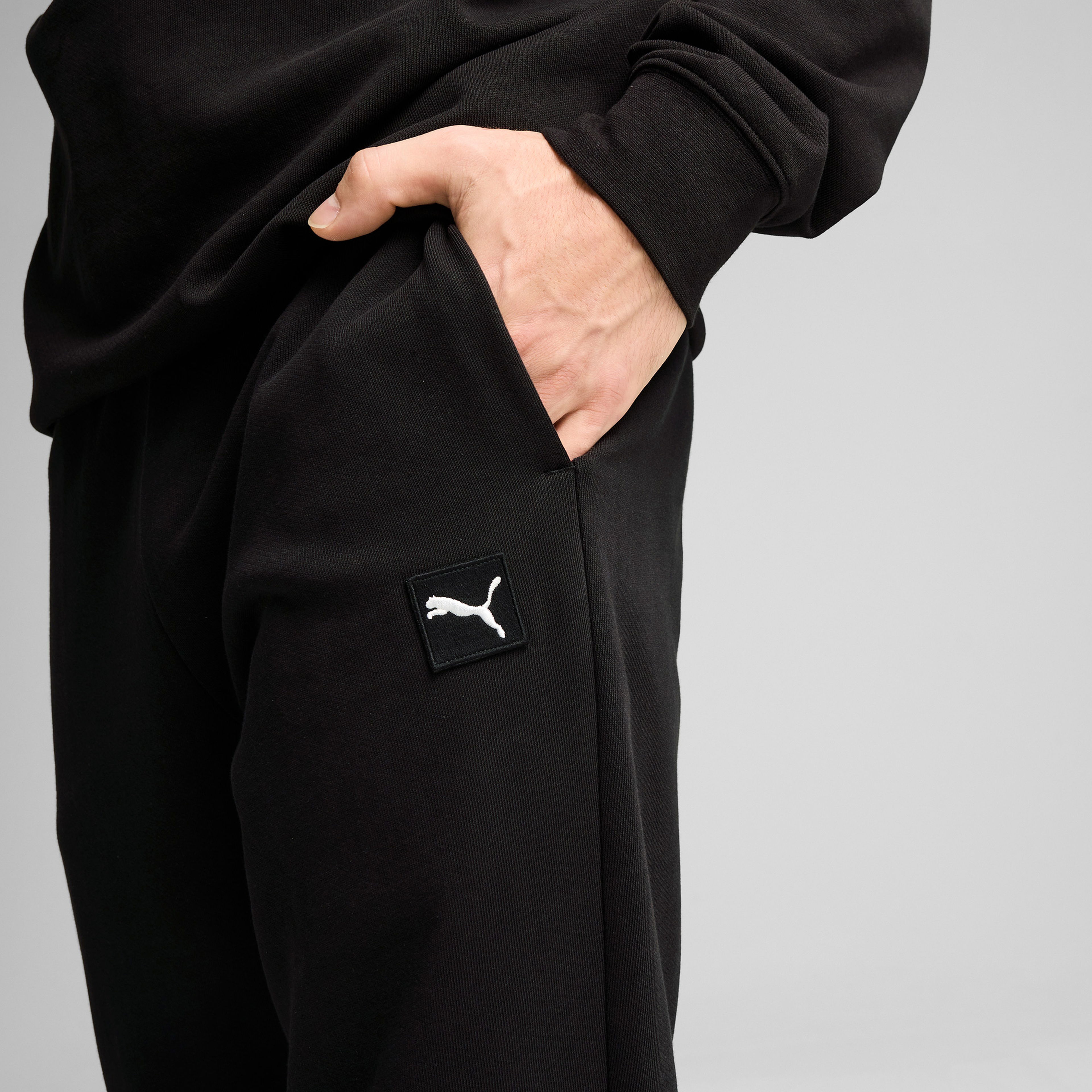 Puma Ess Elevated Tr Cl Erkek Siyah Eşofman Altı