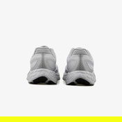 New Balance Fresh Foam 680 Erkek Gri Koşu Ayakkabısı