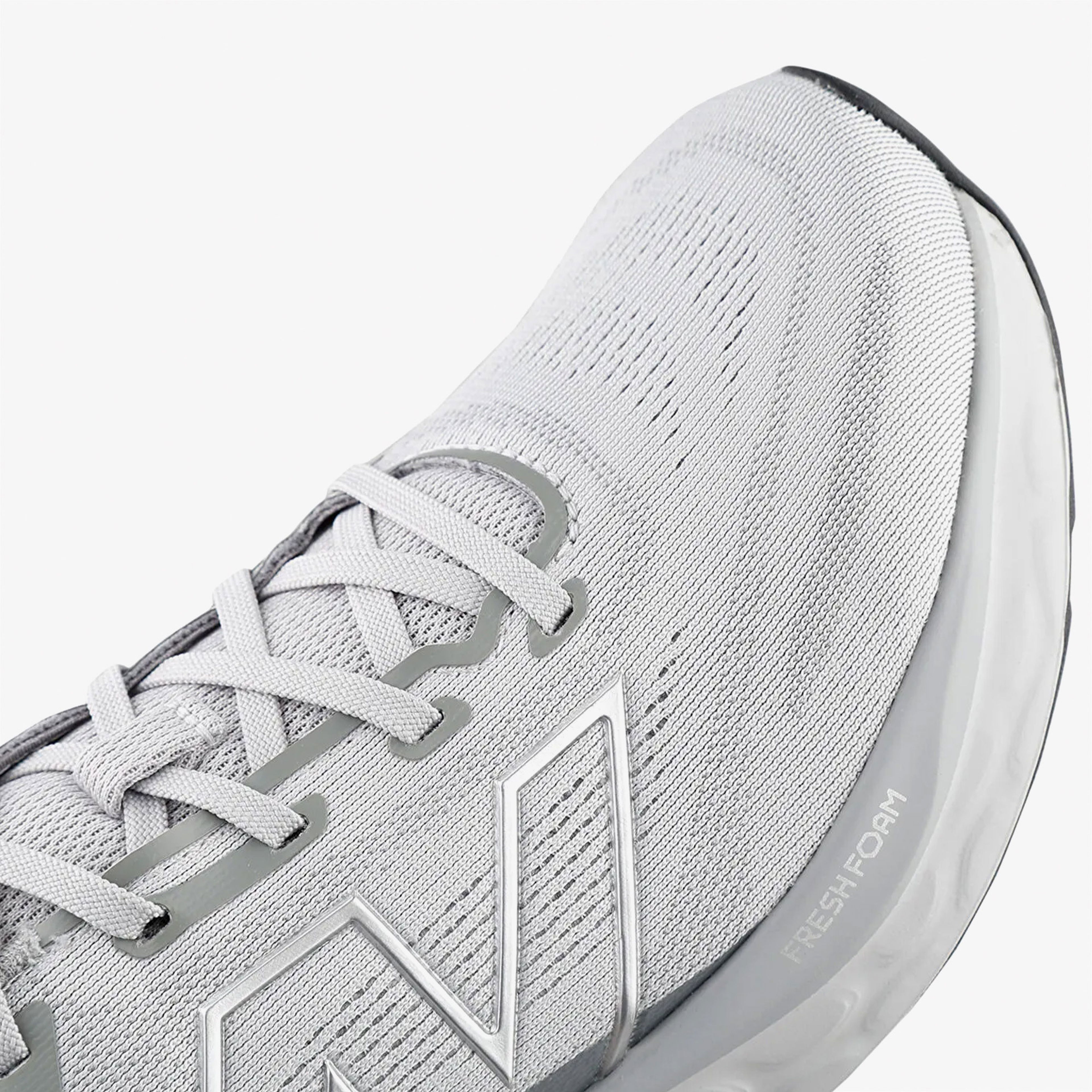 New Balance Fresh Foam 680 Erkek Gri Koşu Ayakkabısı