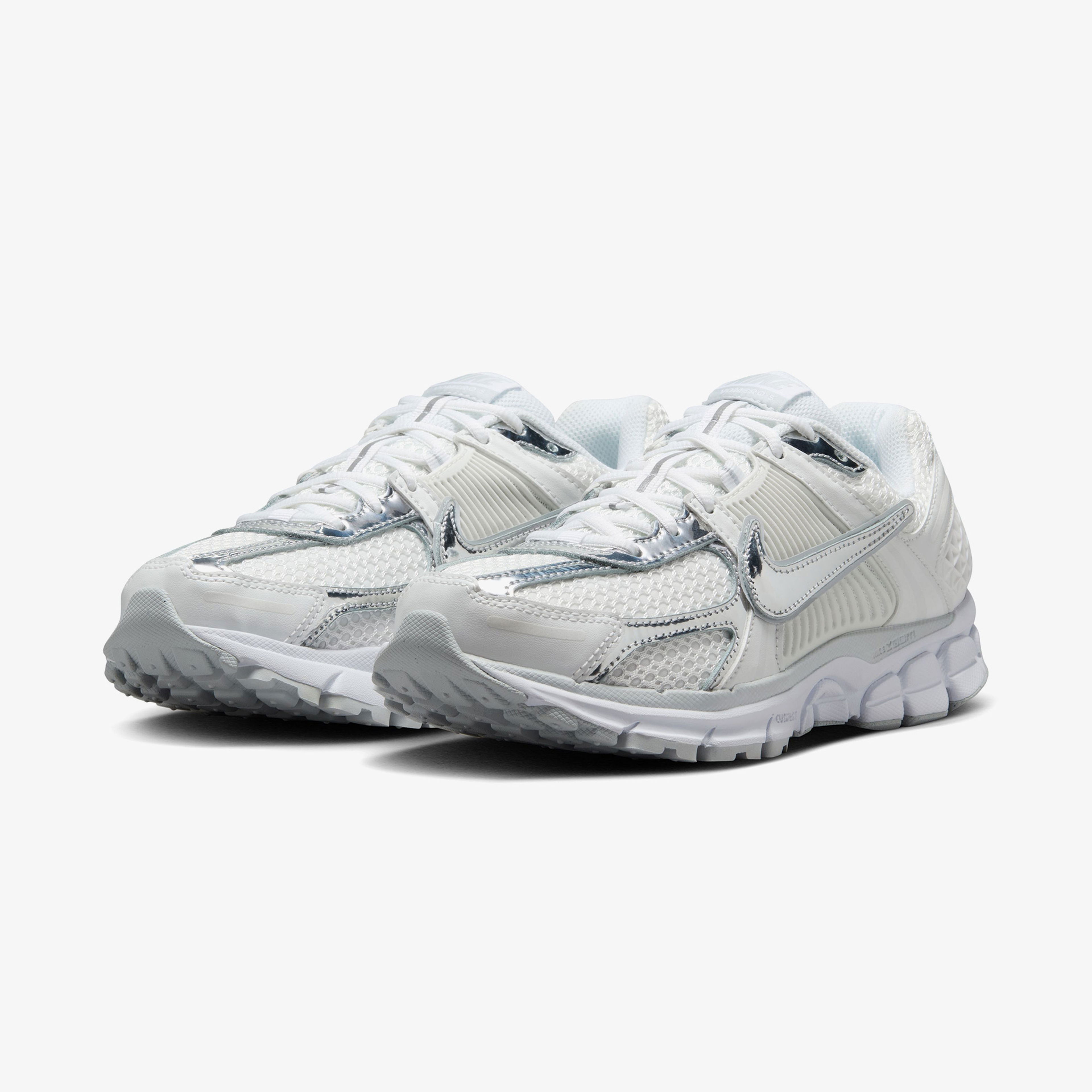 Nike Zoom Vomero 5 'Chrome Toe' Kadın Beyaz Spor Ayakkabı