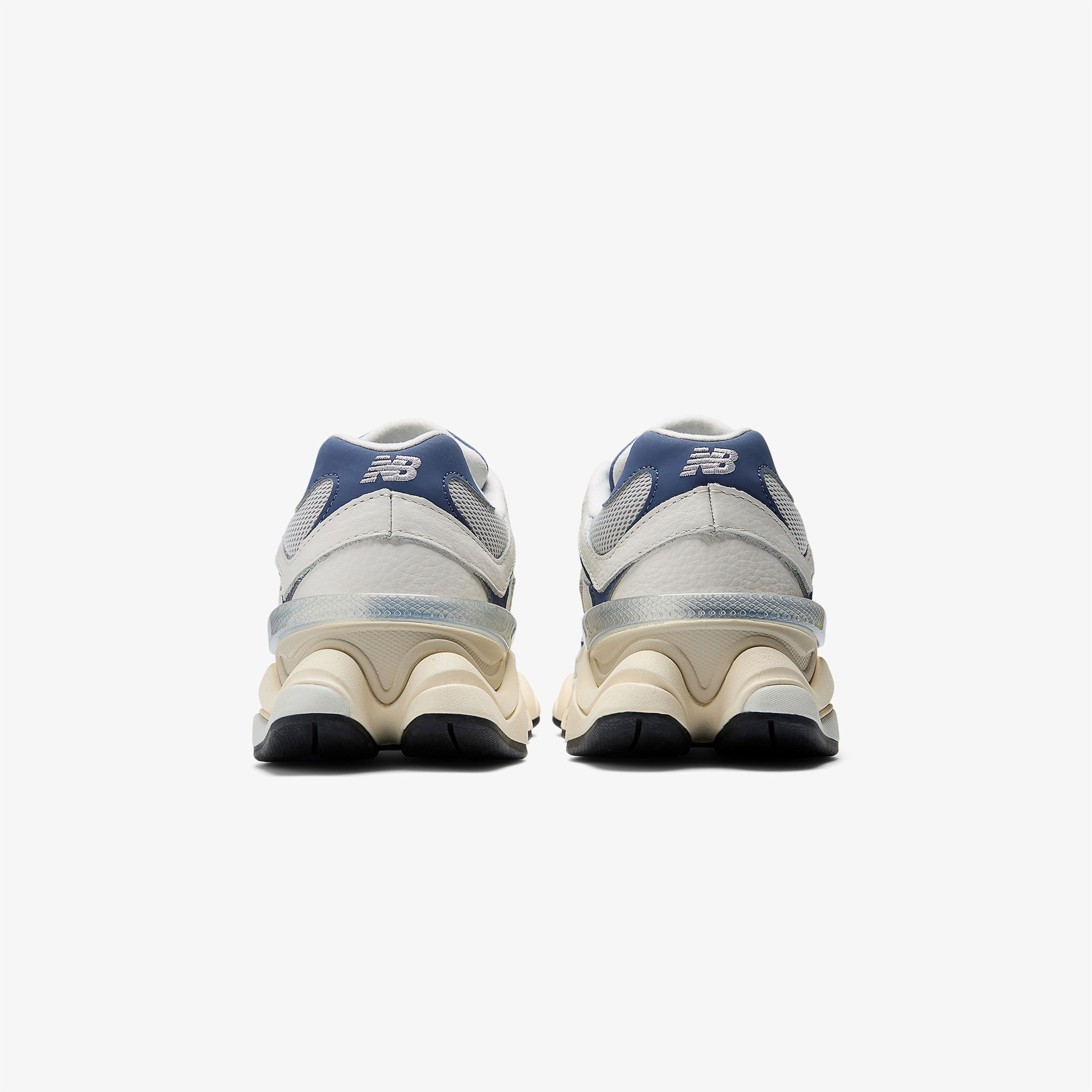 New Balance 9060 Kadın Beyaz Sneaker