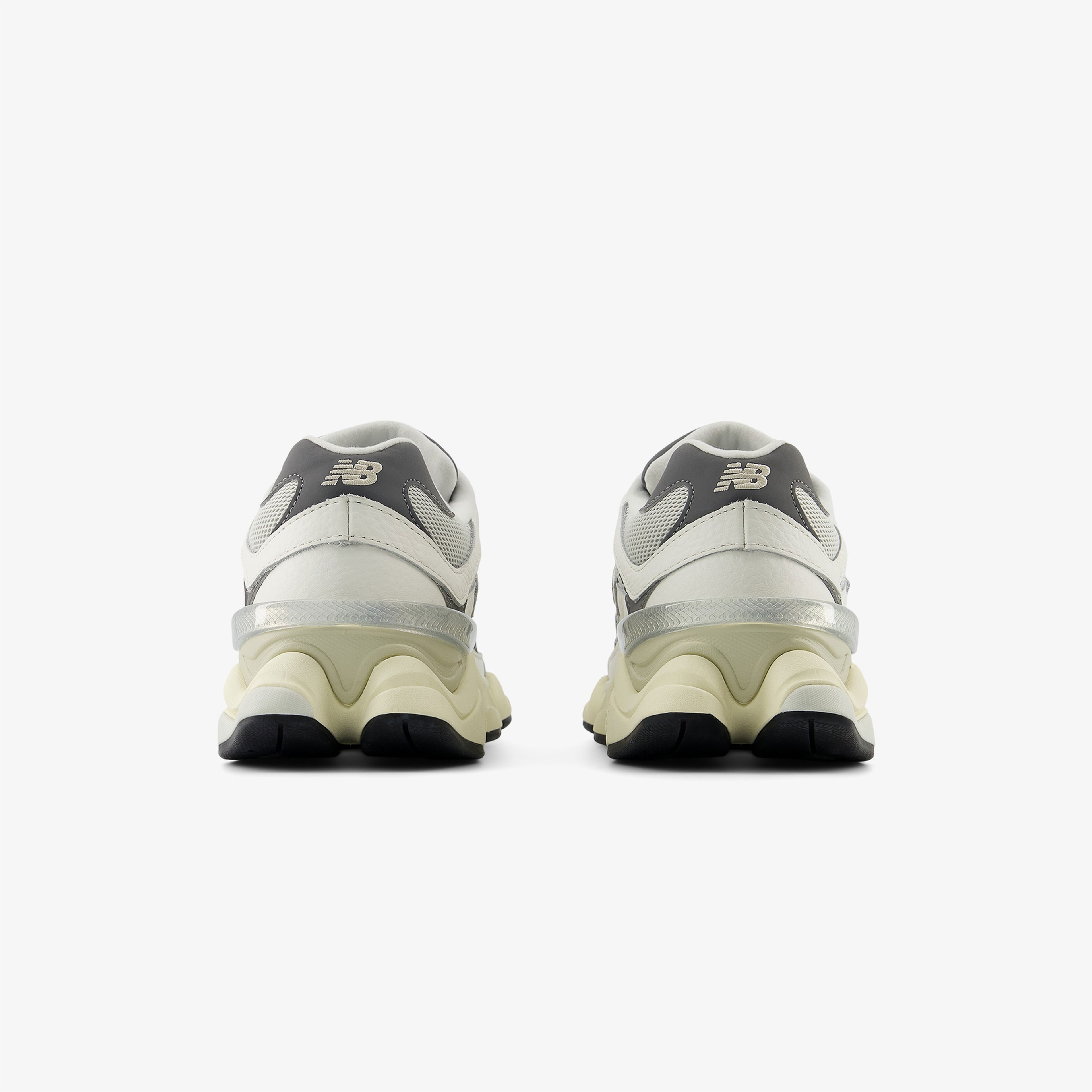 New Balance 9060 Kadın Beyaz Sneaker