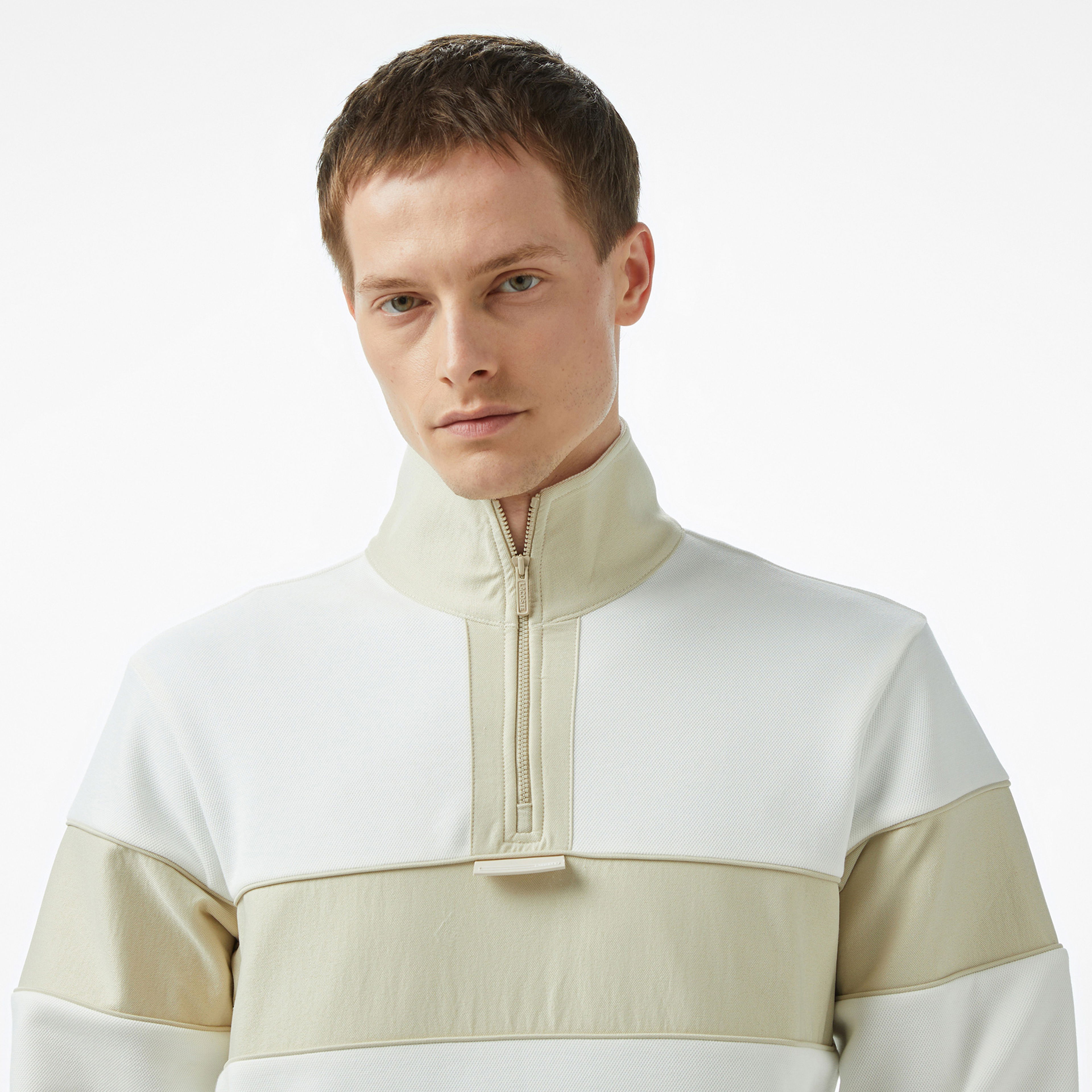 Lacoste Erkek Classic Fit Yarım Fermuarlı Renk Bloklu Beyaz Sweatshirt
