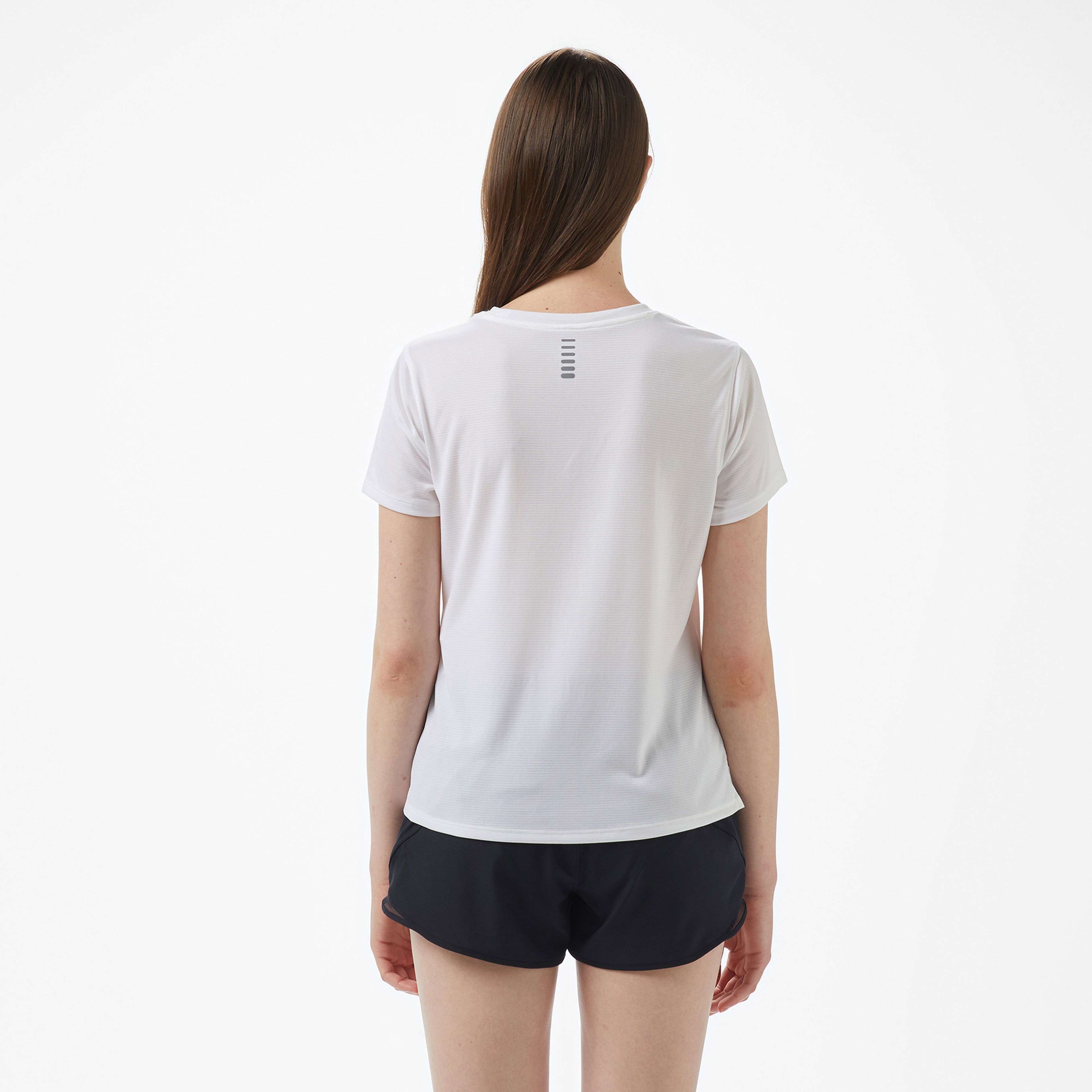 Under Armour Launch leeve Kadın Beyaz Koşu T-Shirtü
