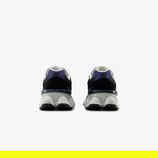 New Balance 9060 Kadın Siyah Sneaker