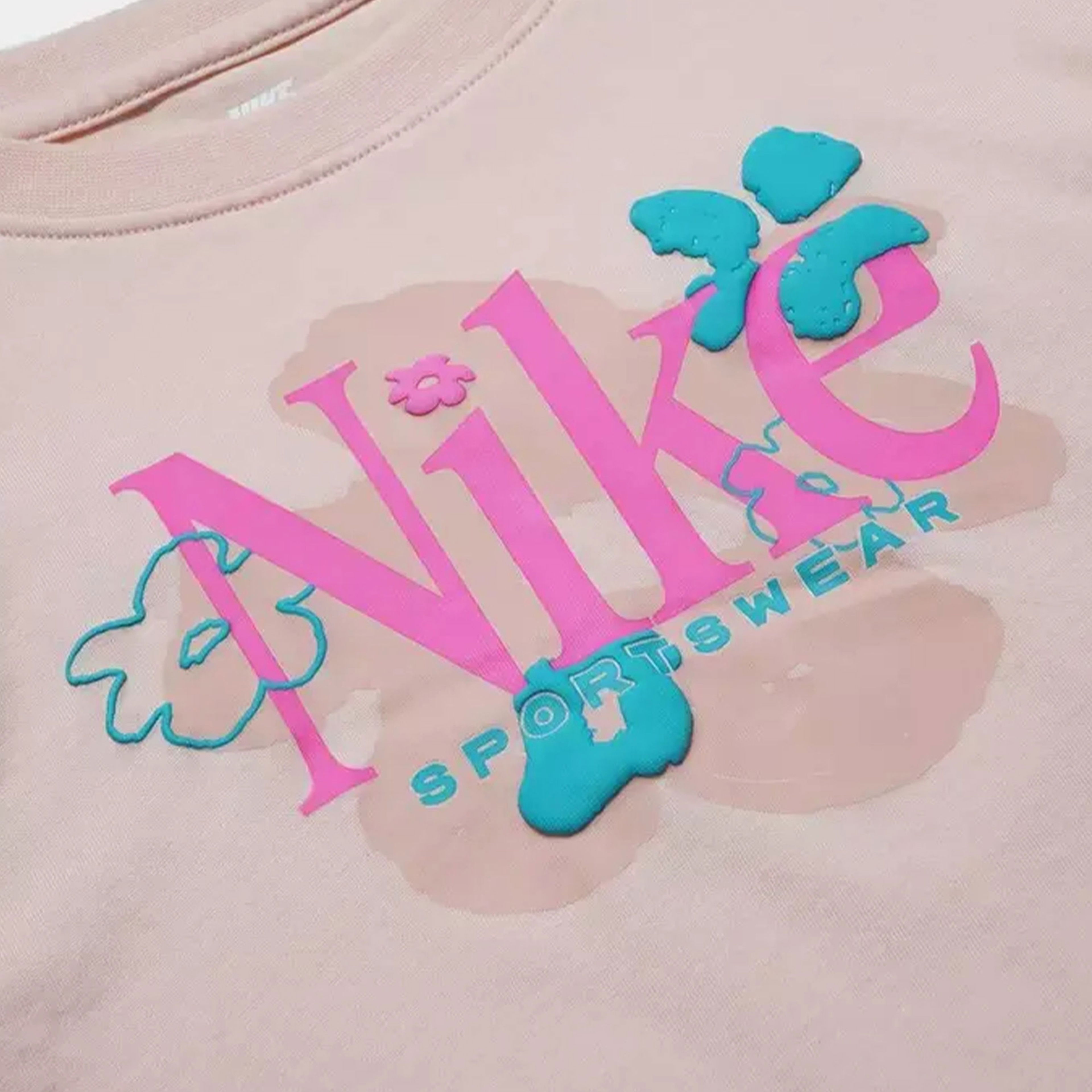 Nike Wild Flower Çocuk Pembe Şort Takım