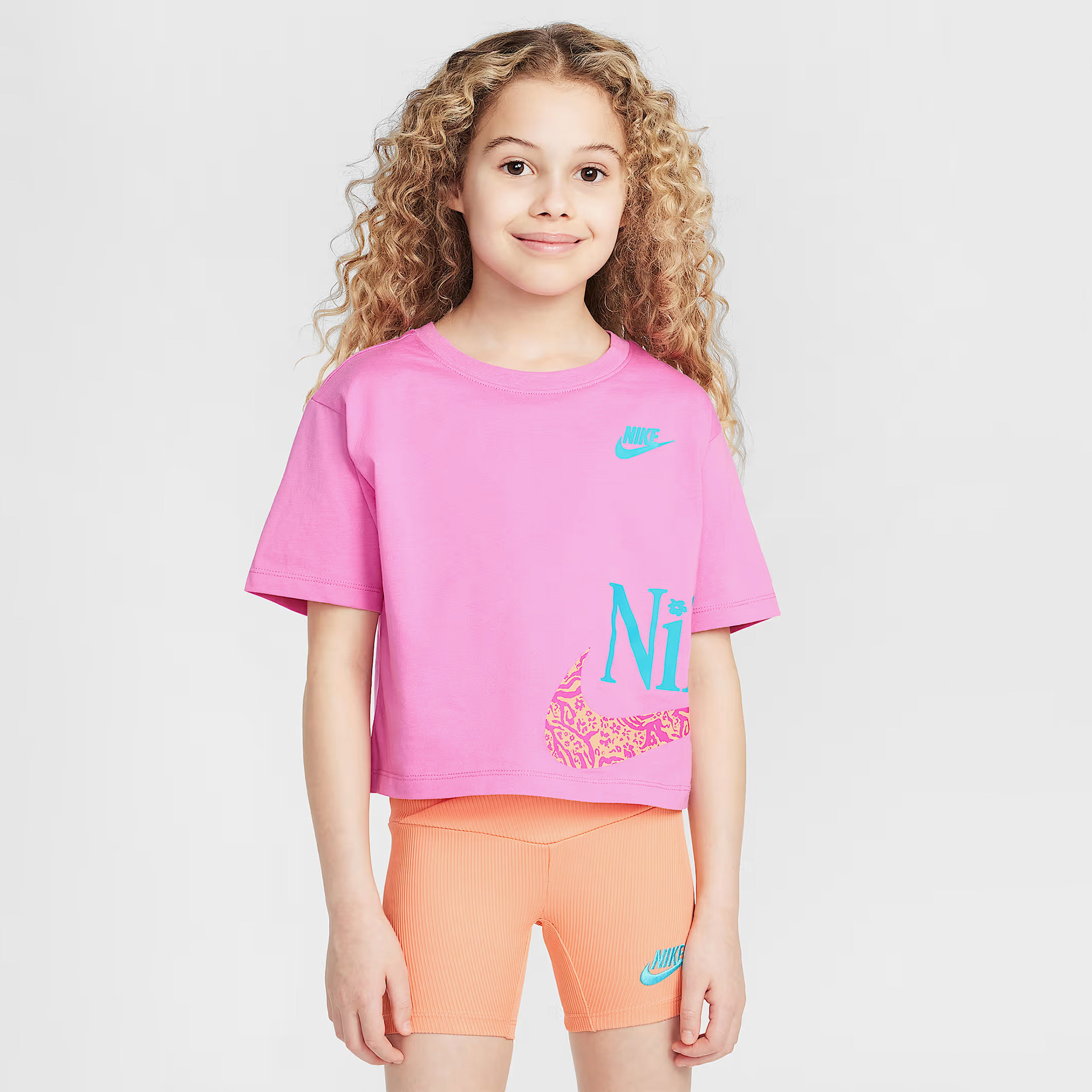 Nike Wild Flower Çocuk Turuncu Şort Takım