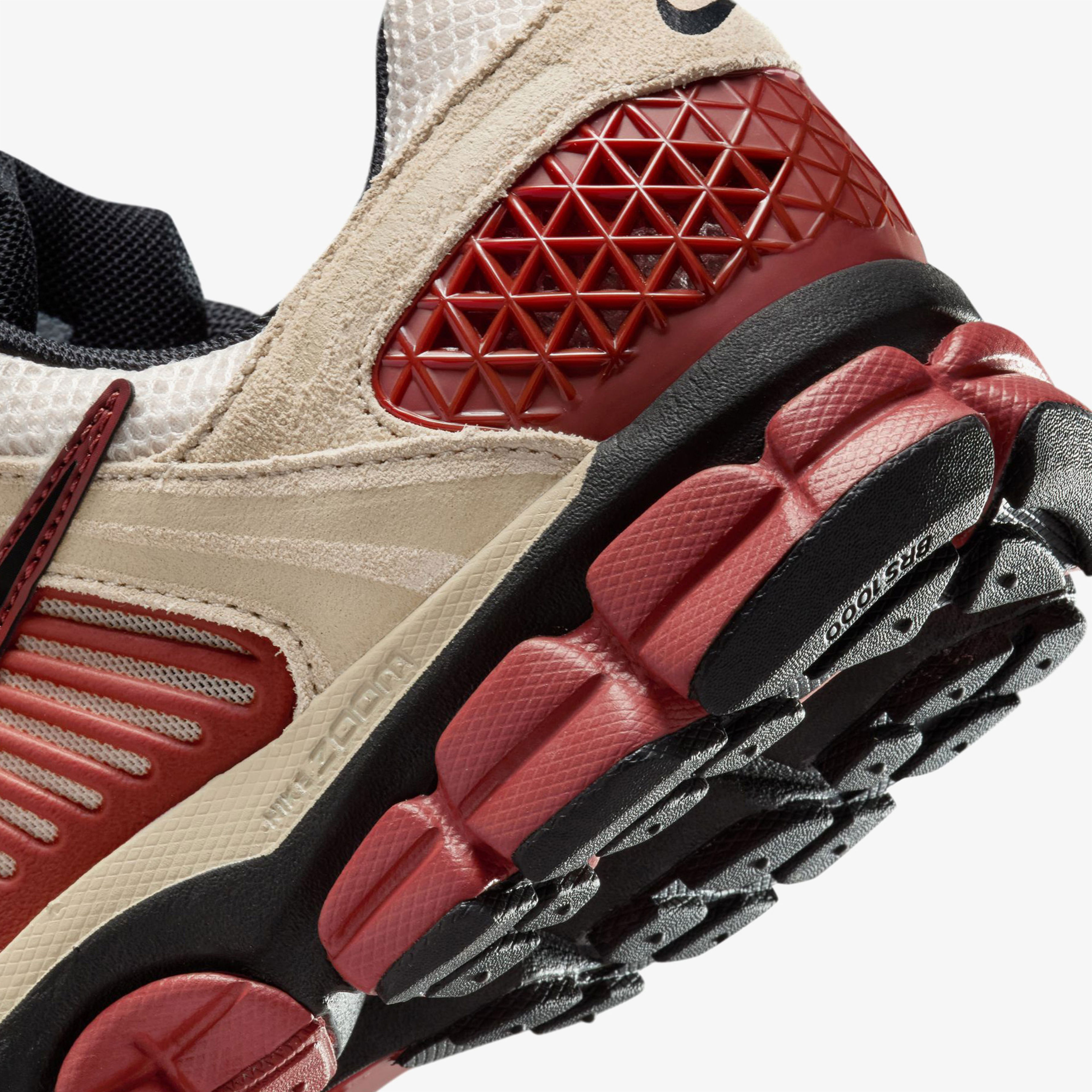 Nike Zoom Vomero 5 Desert Khaki Erkek Krem Spor Ayakkabı
