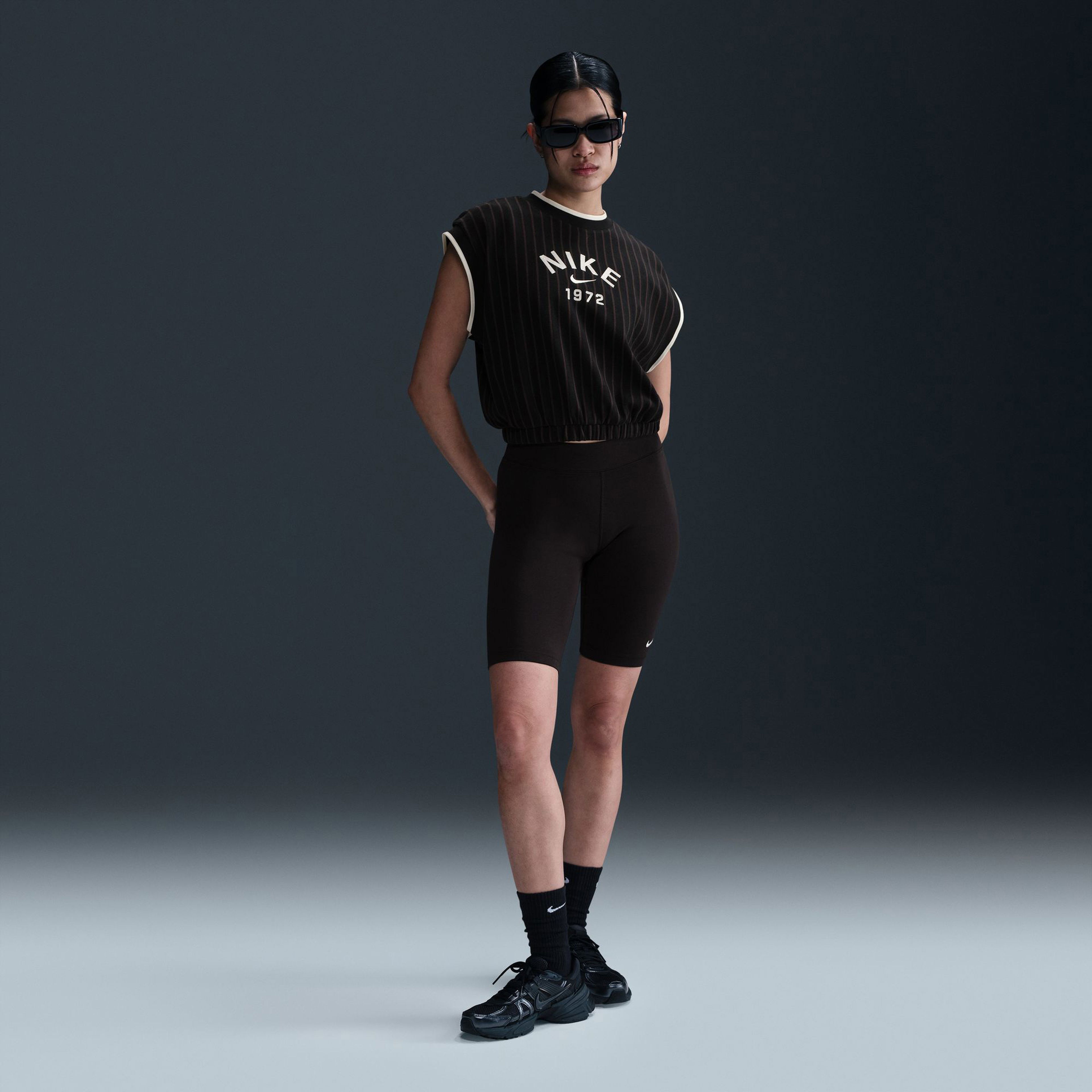 Nike Sportswear Collection Kadın Siyah Süveter