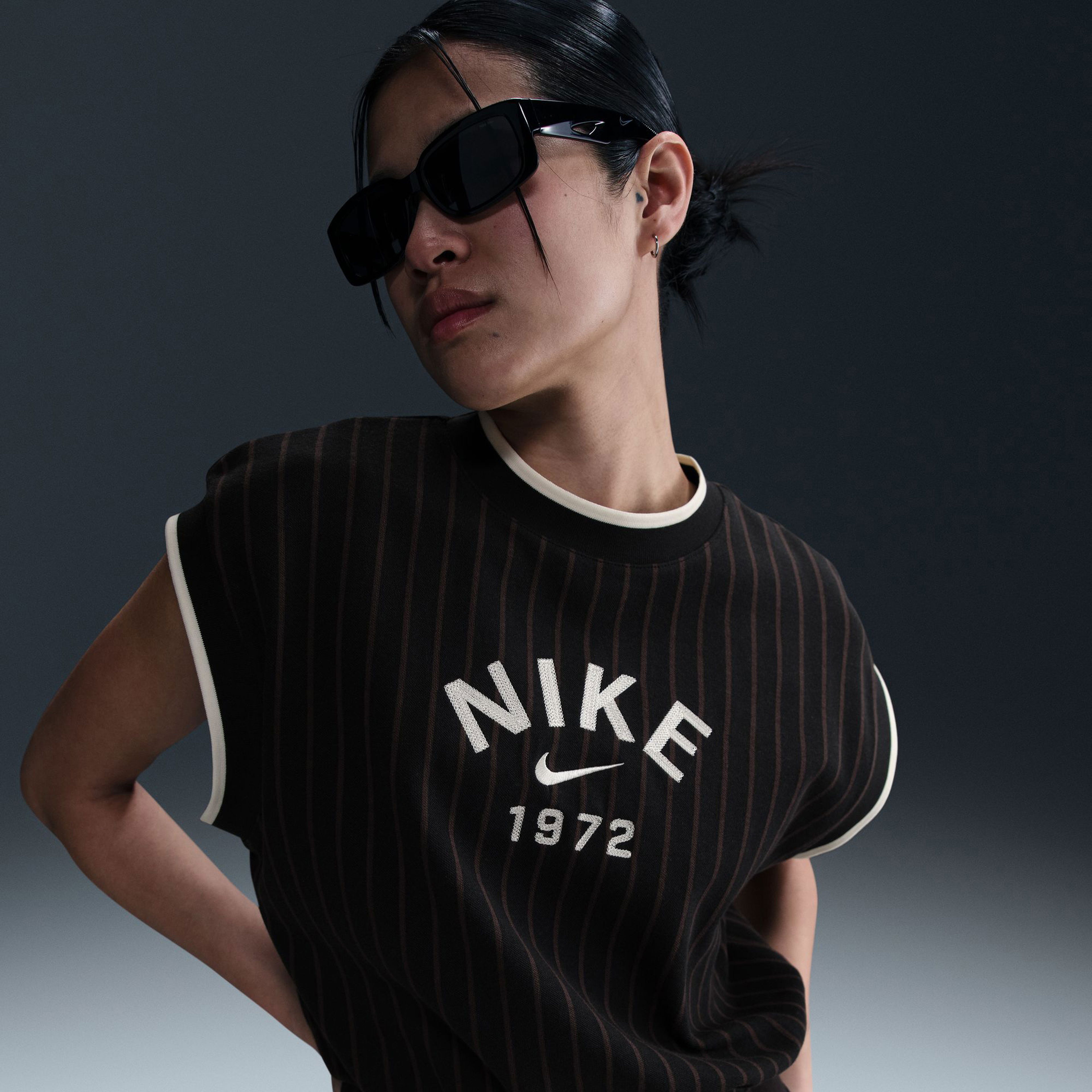 Nike Sportswear Collection Kadın Siyah Süveter
