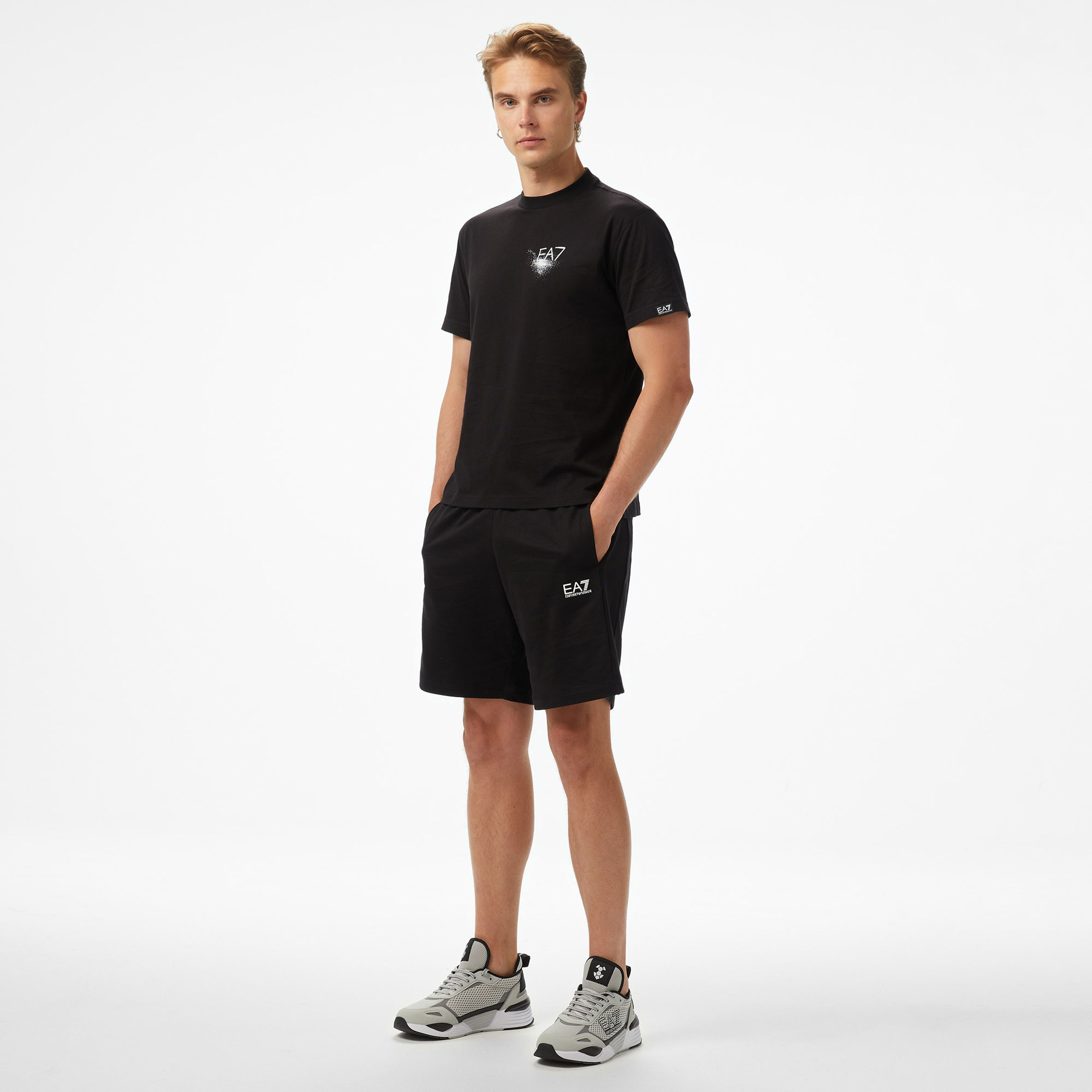 Emporio Armani Erkek Siyah T-Shirt