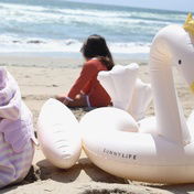 Sunnylife Tube Pool Rings Çocuk Renkli Şişirebilir Deniz Yatağı