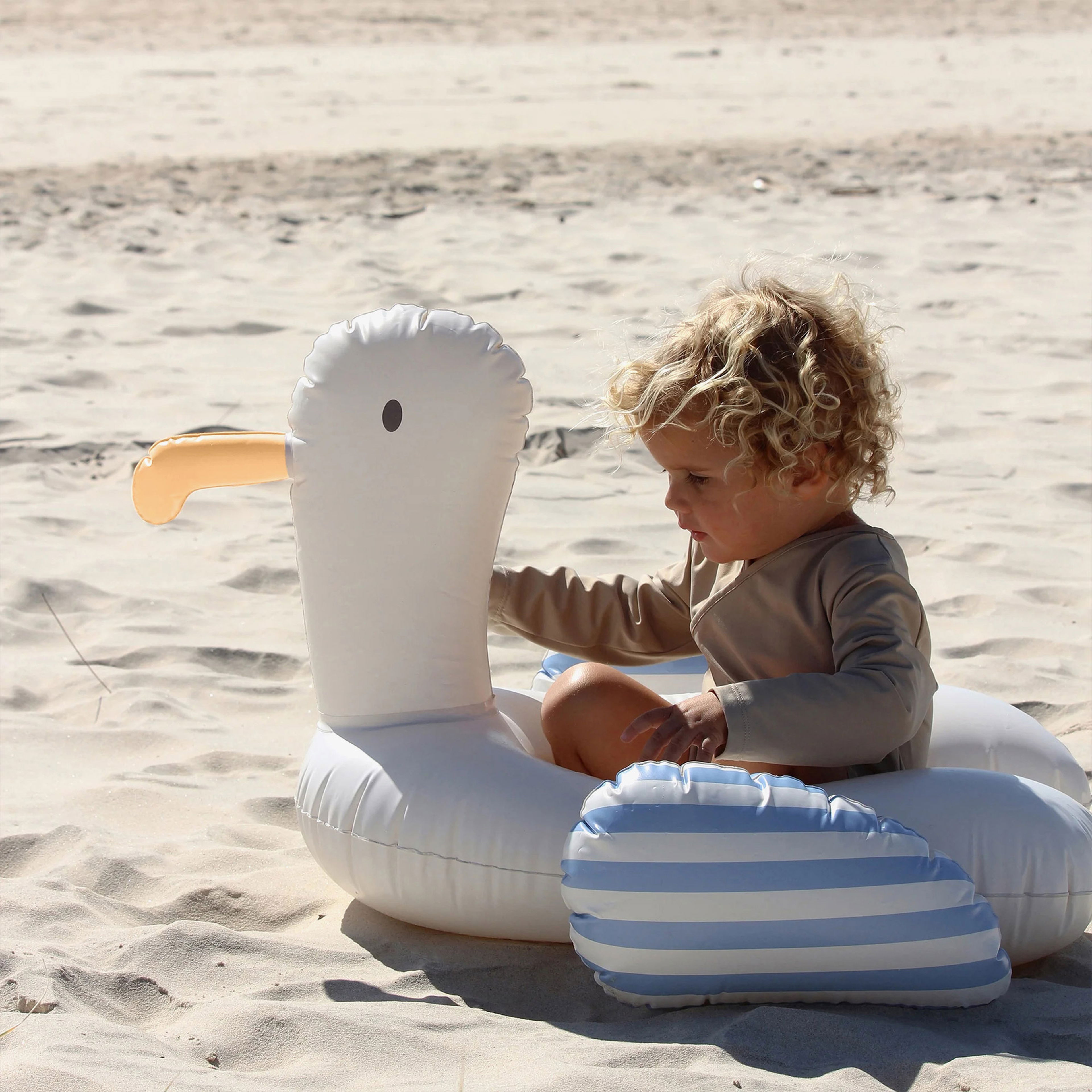 Sunnylife Sammy Martı Binilebilir Çocuk Beyaz Şişme Deniz Simidi