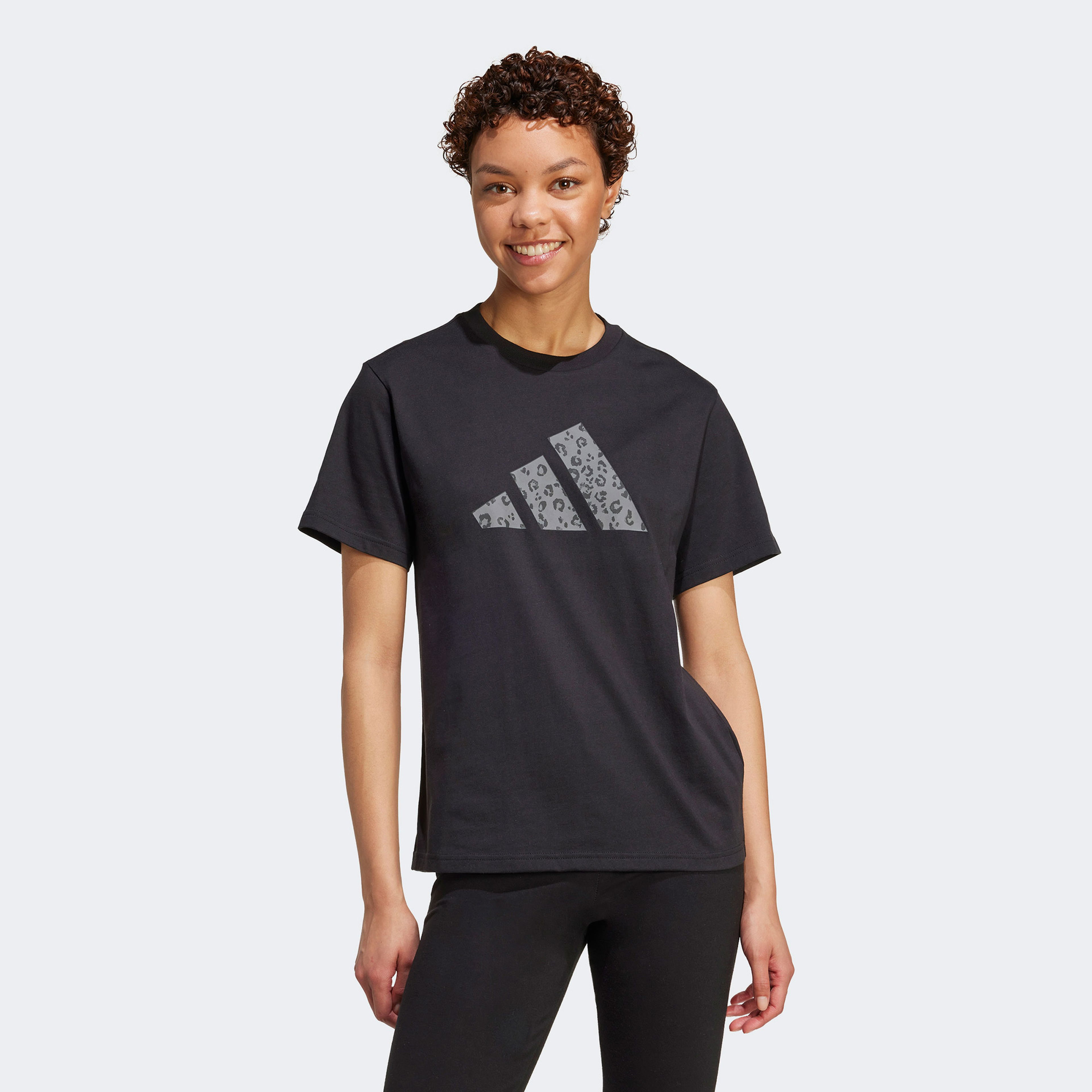 adidas  Animal Kadın Siyah T-Shirt