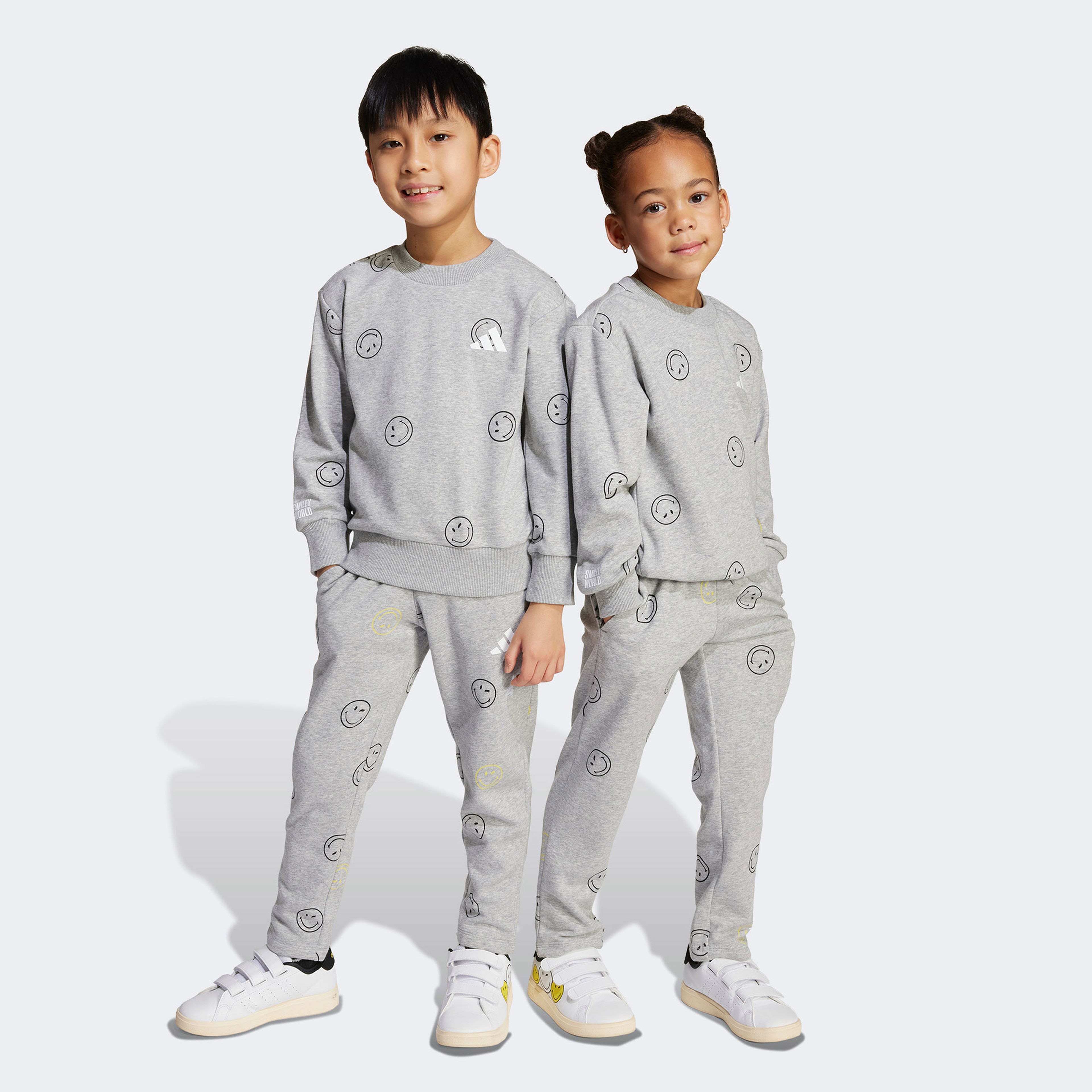 adidas X Smileyworld Çocuk Gri Eşofman Takımı