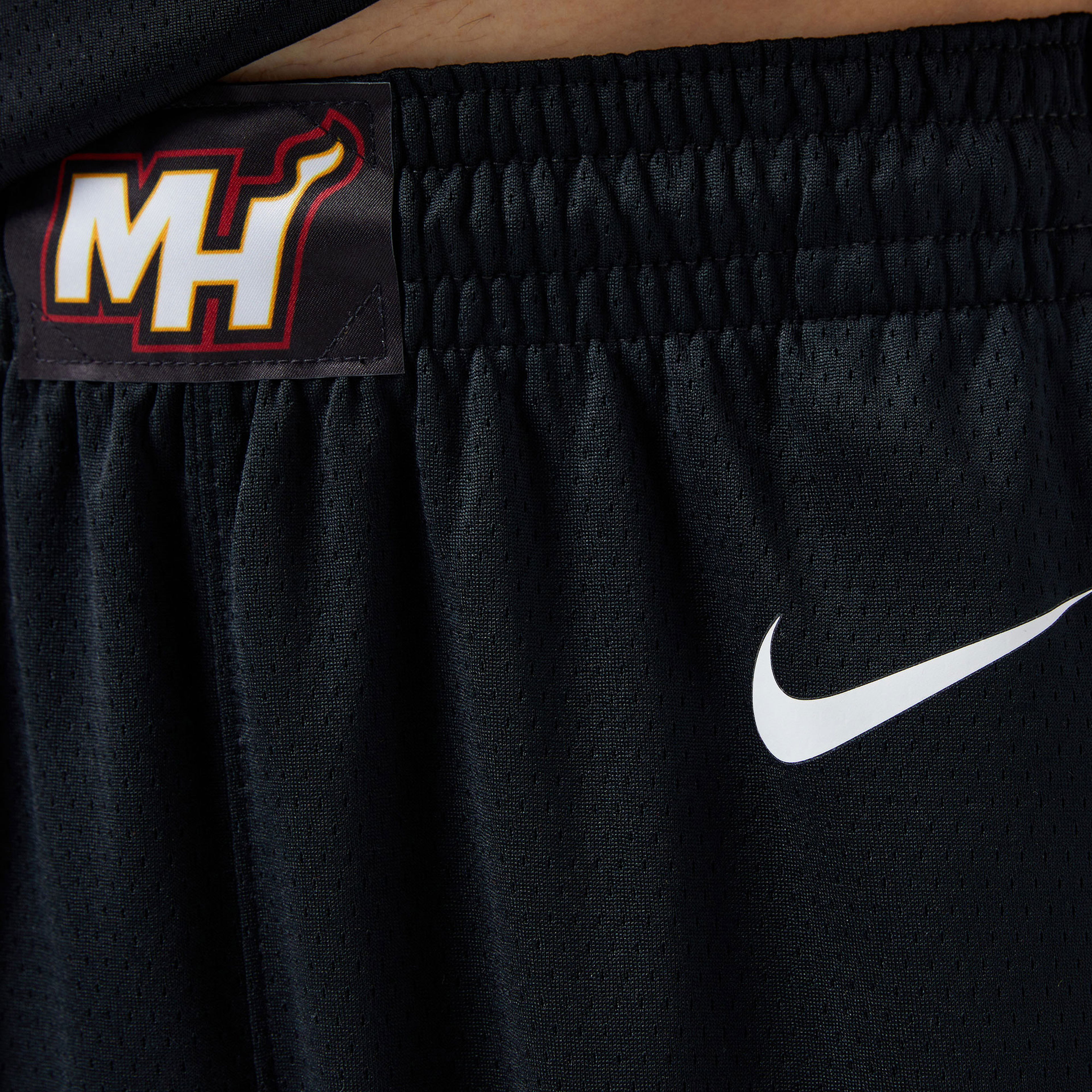 Nike Miami Heat Erkek Siyah Basketbol Şortu