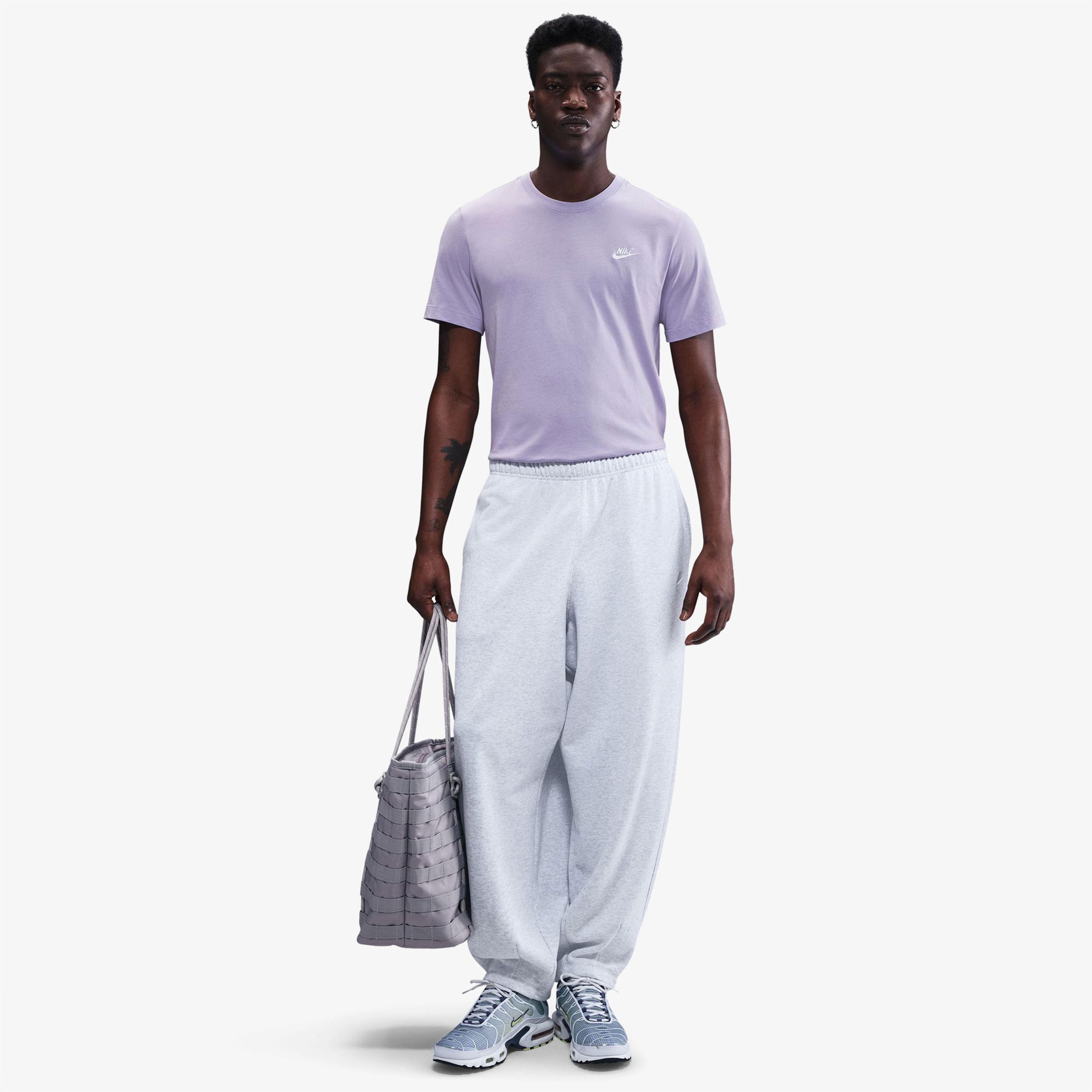 Nike Sportswear Club Erkek Pembe T-Shirt