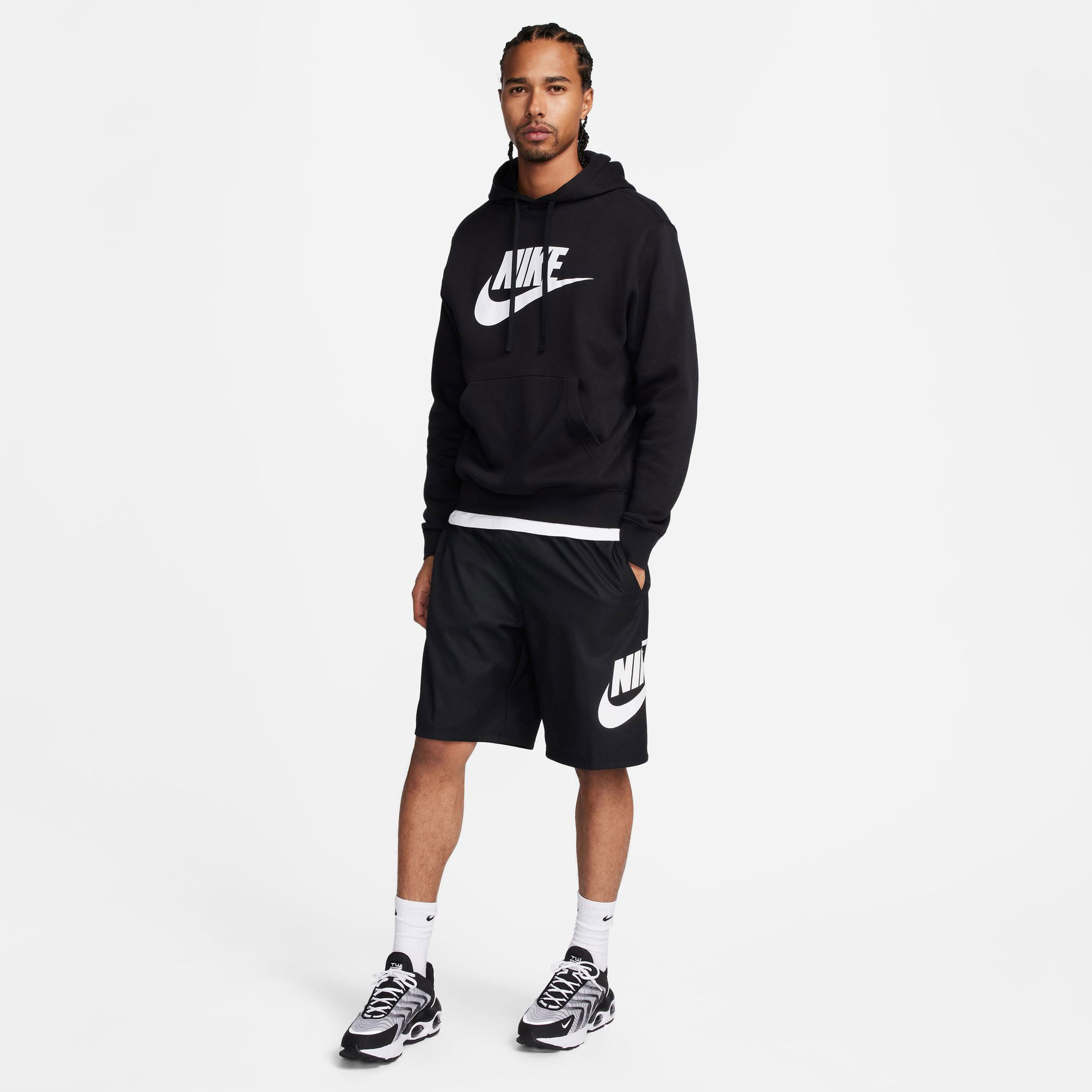 Nike Club Woven Erkek Siyah Şort