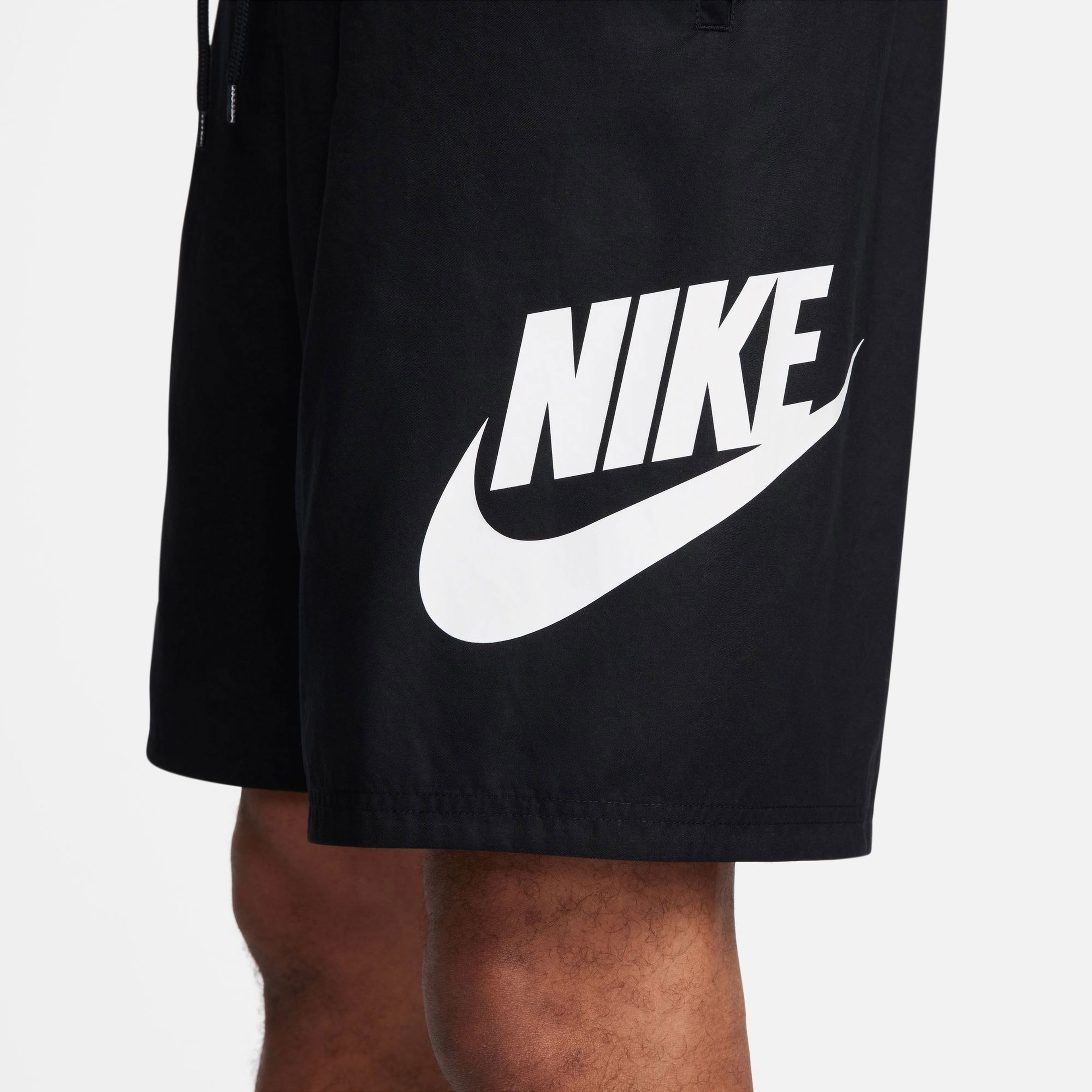 Nike Club Woven Erkek Siyah Şort