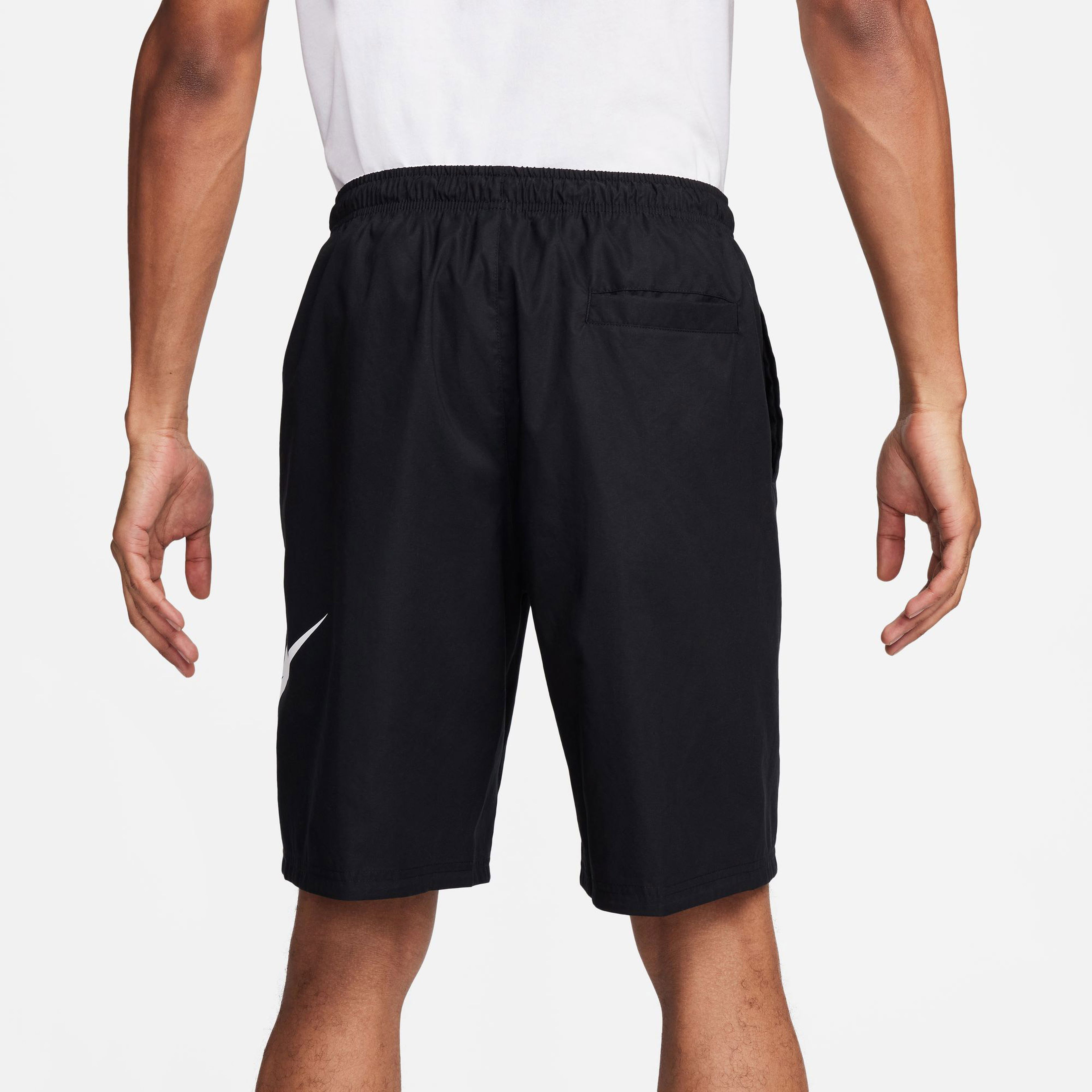 Nike Club Woven Erkek Siyah Şort