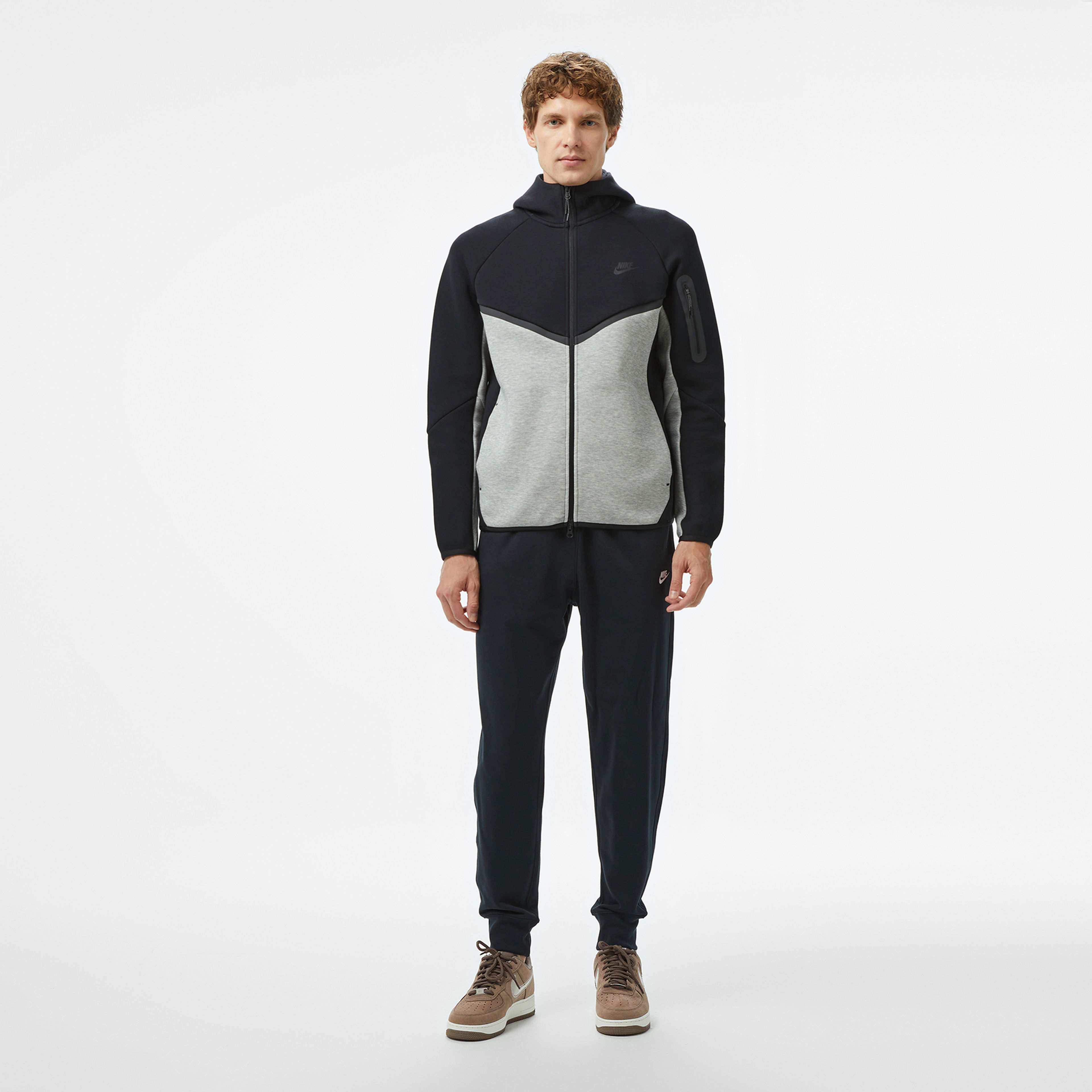 Nike Tech Fleece Erkek Siyah Sweatshirt