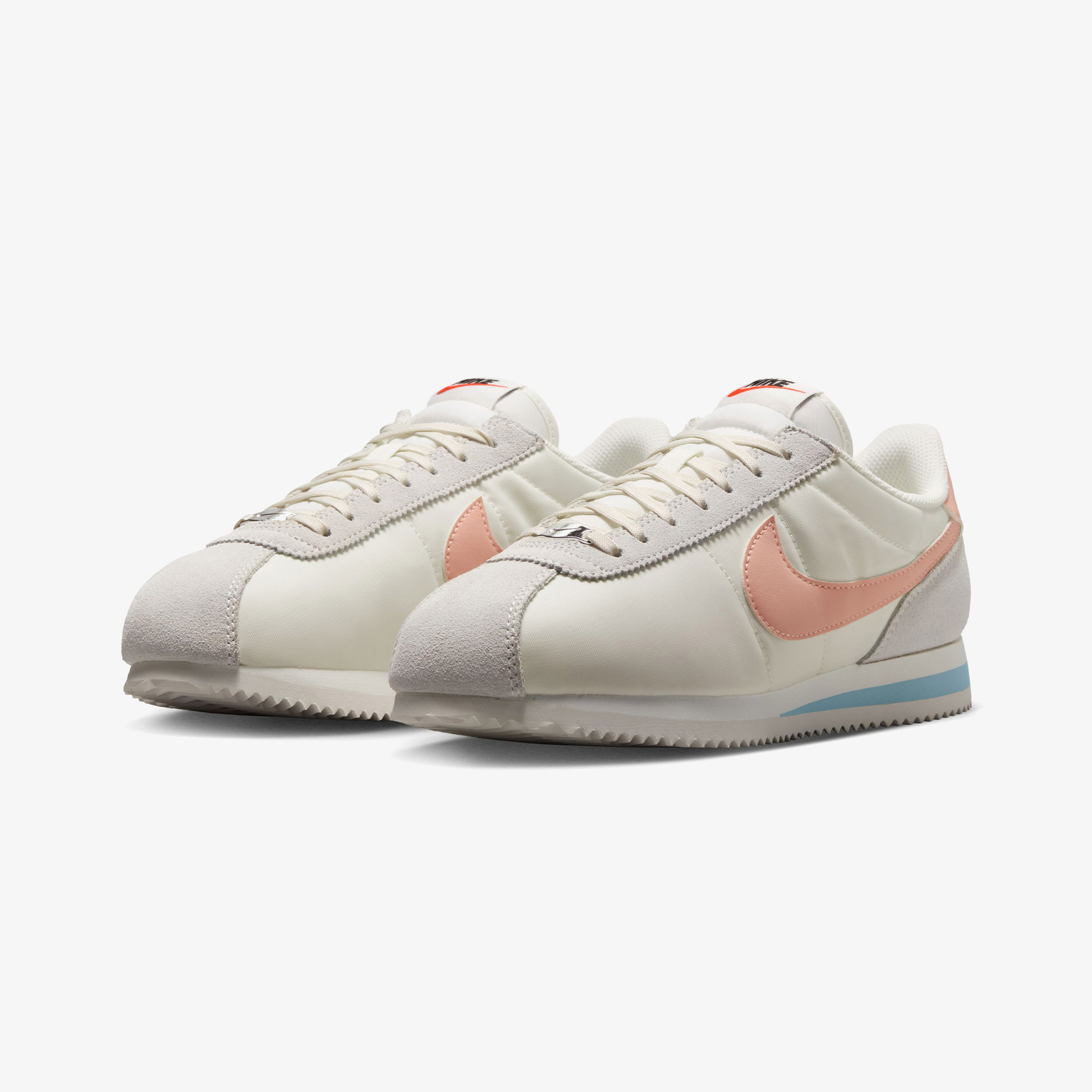 Nike Cortez Kadın Beyaz Sneaker