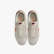 Nike Cortez Kadın Beyaz Sneaker