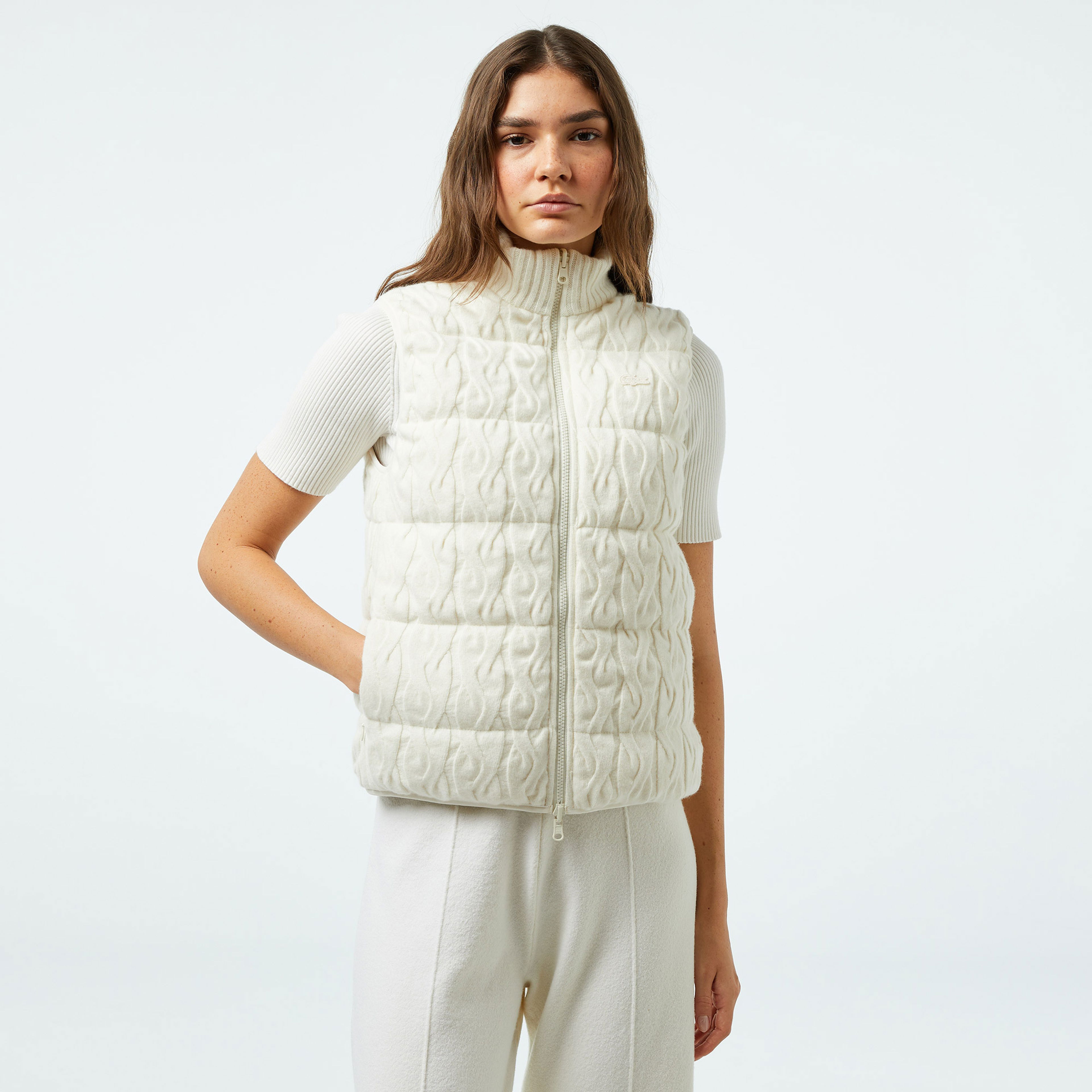 Lacoste Kadın Kapitone Regular Fit Dik Yaka Çift Taraflı Beyaz Yelek