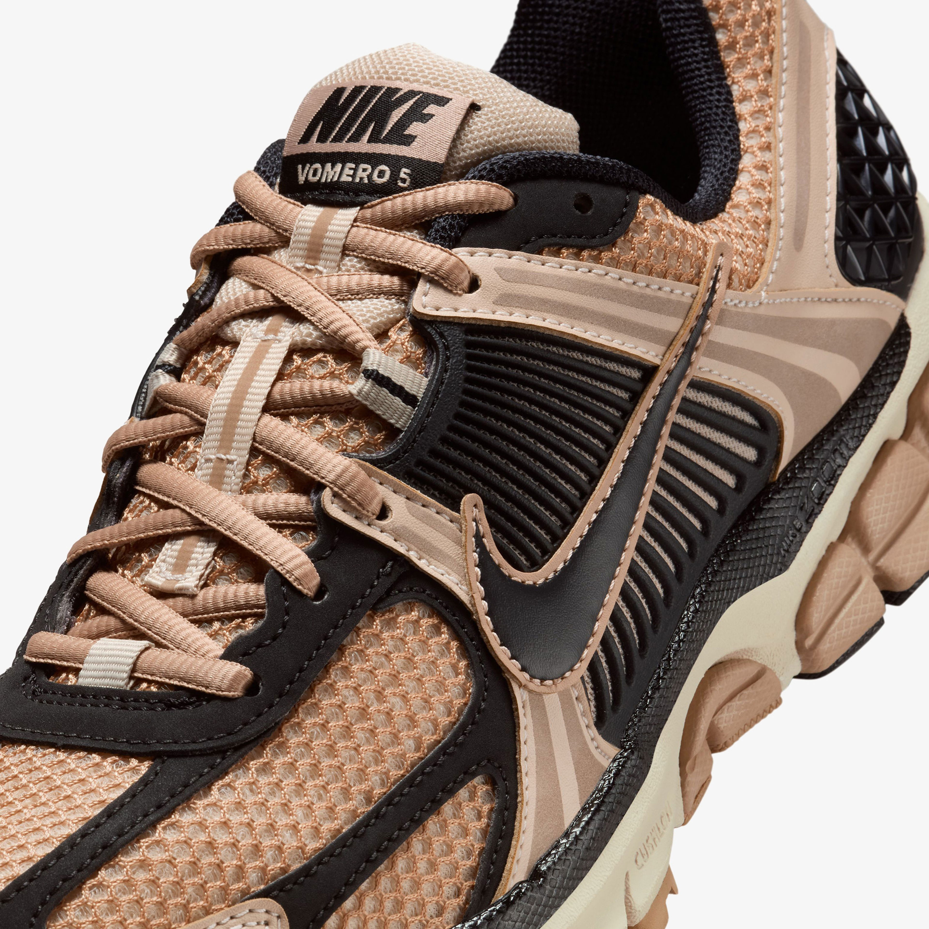 Nike Zoom Vomero 5 Kadın Beyaz Spor Ayakkabı