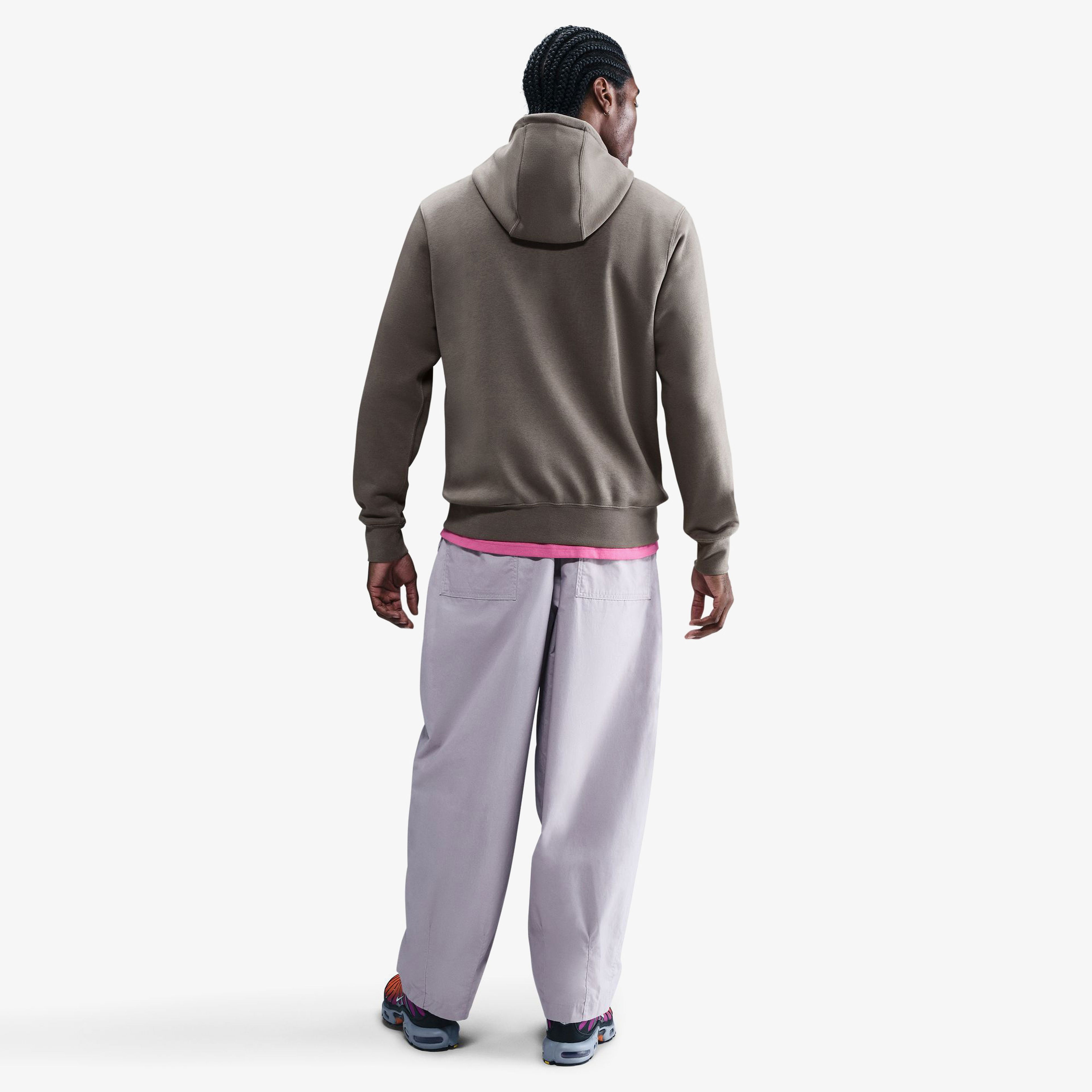 Nike Sportswear Club Gfx Erkek Kahverengi Sweatshirt