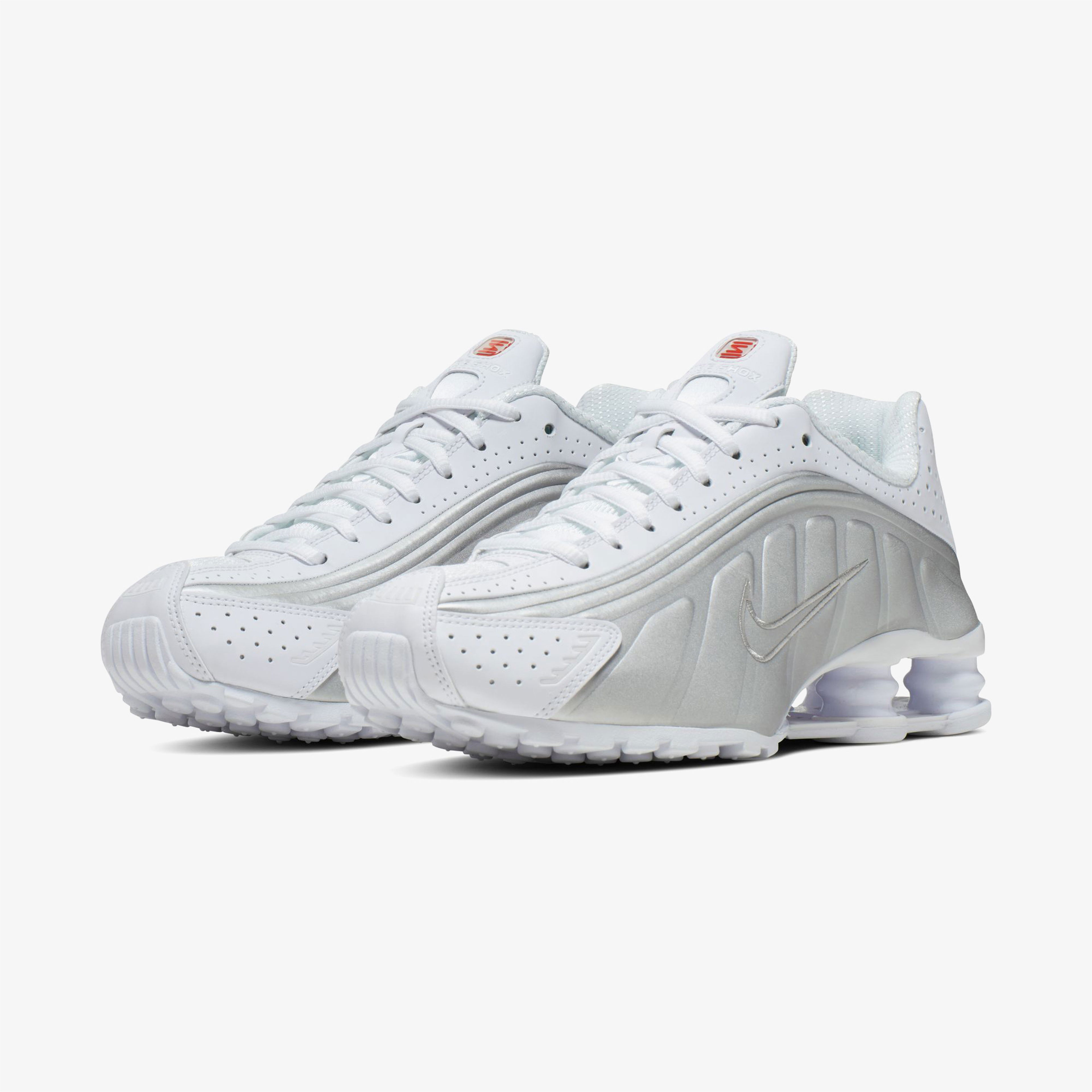 Nike Shox R4 Kadın Beyaz Spor Ayakkabı