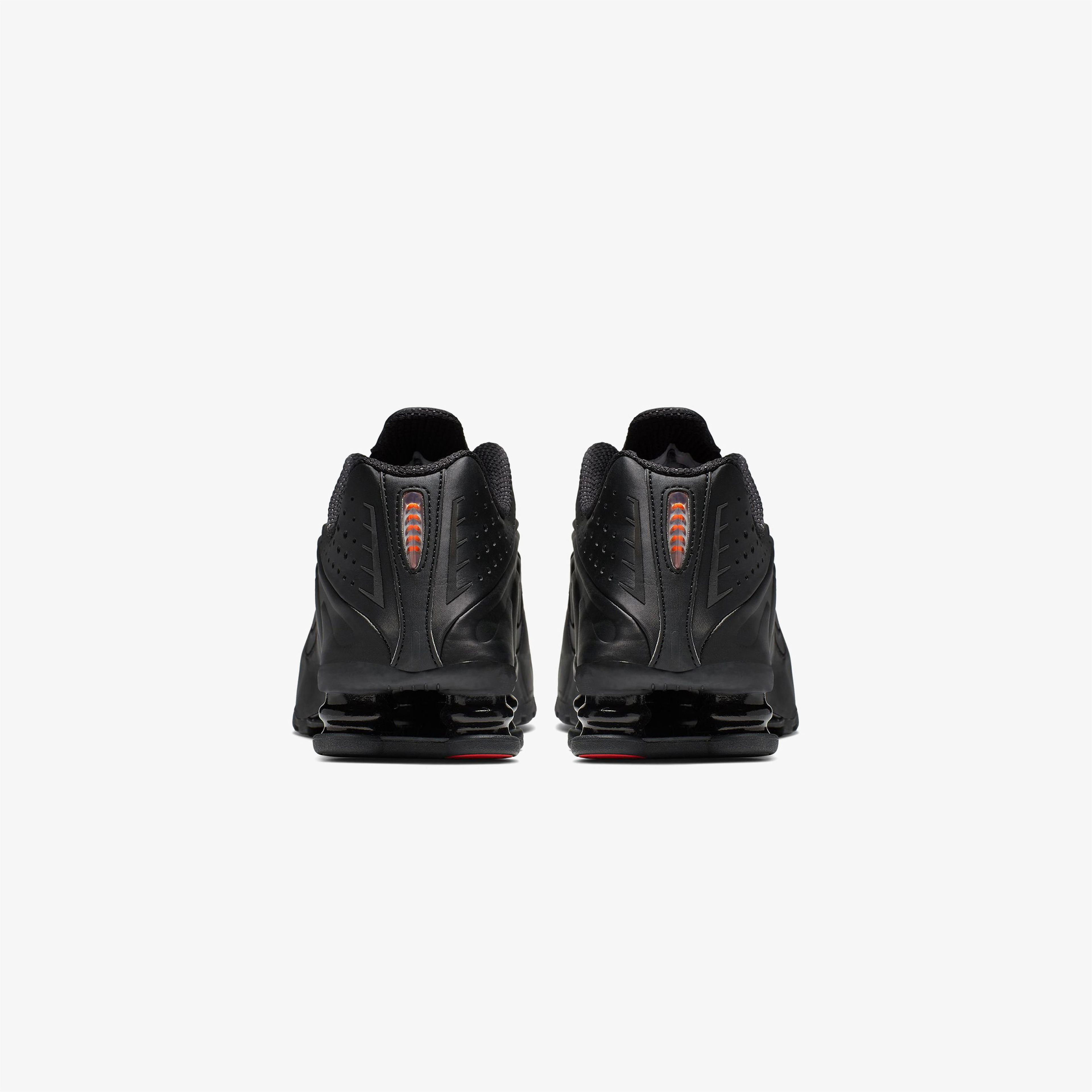 Nike Shox R4 Kadın Siyah Spor Ayakkabı