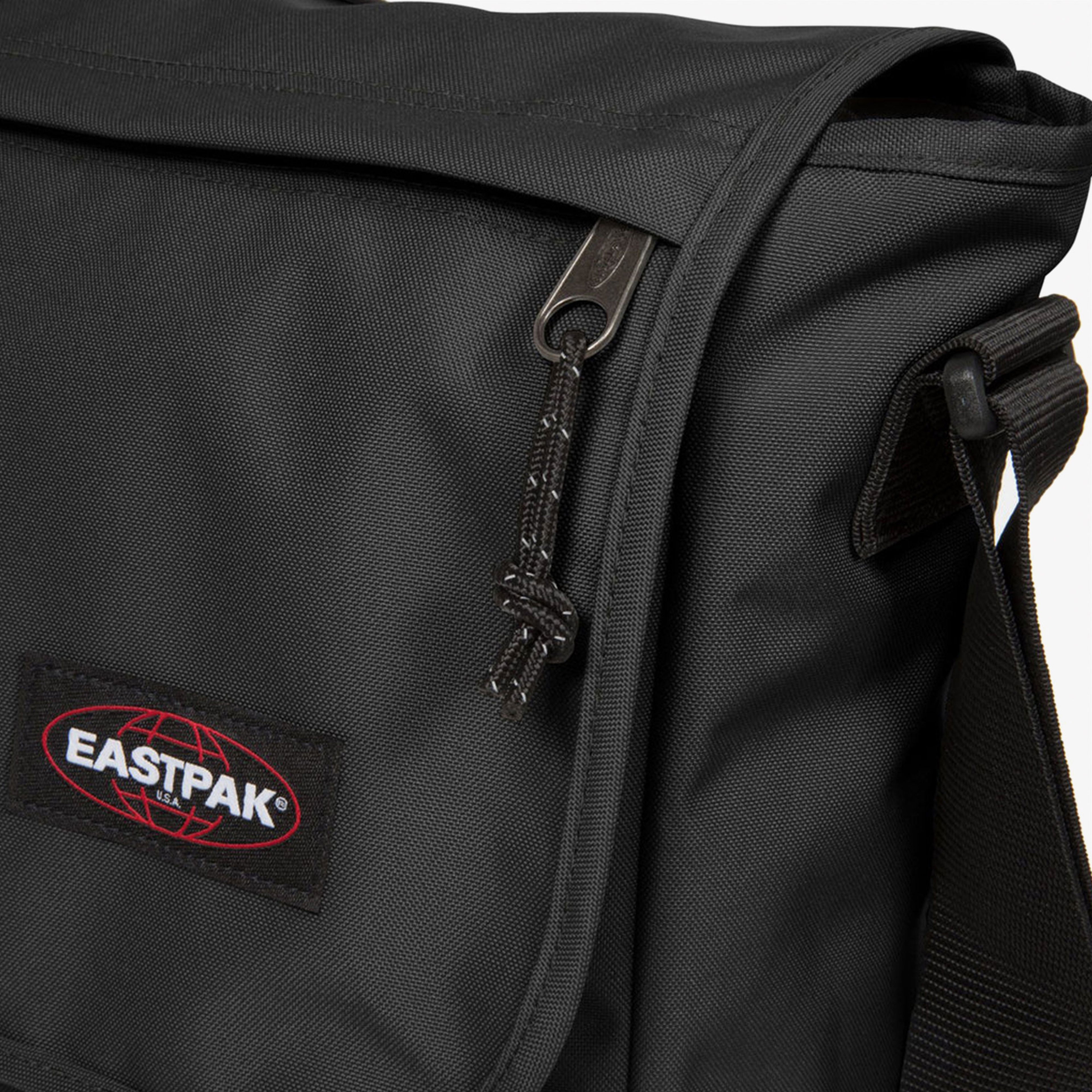 Eastpak Delegate + Unisex Siyah Omuz Çantası